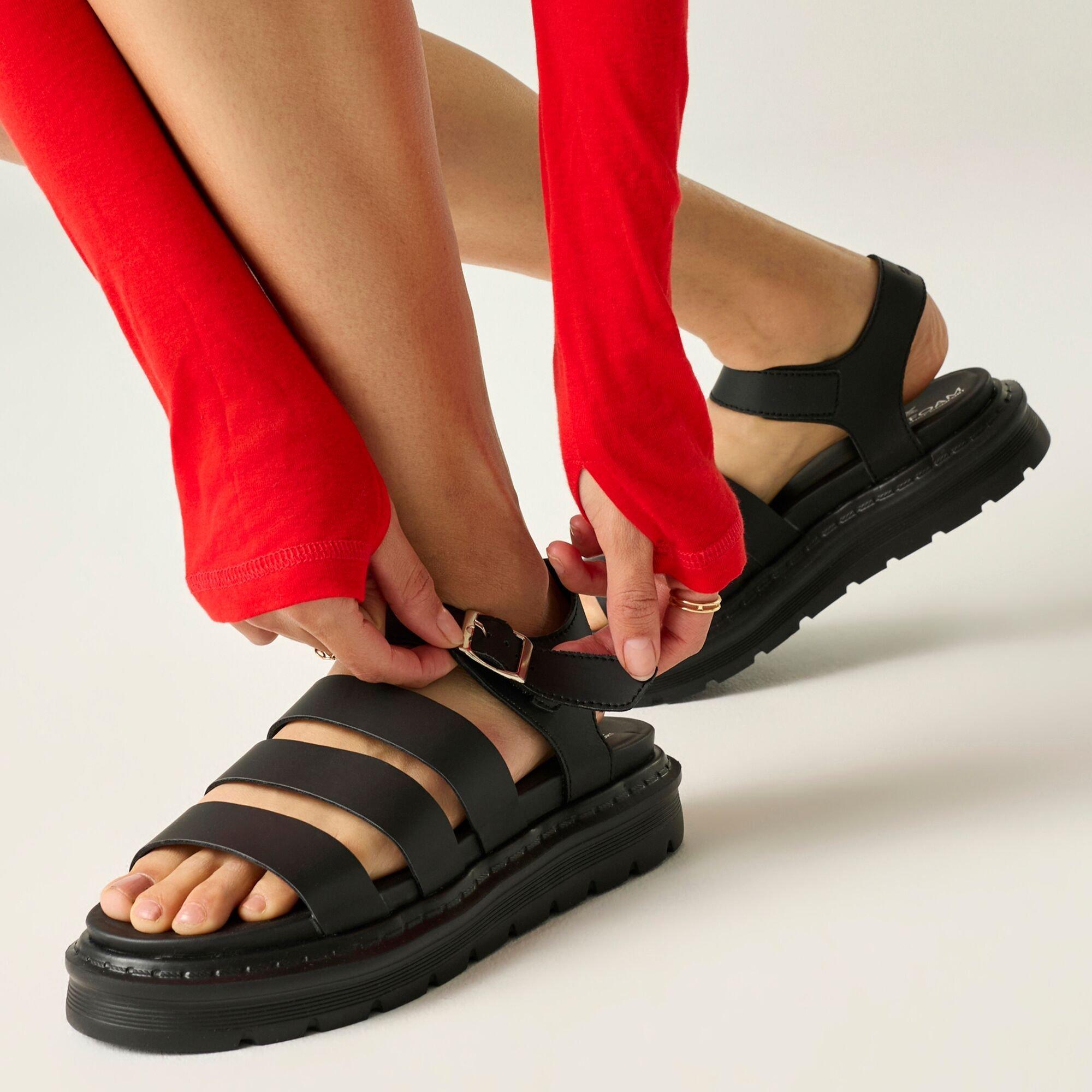 Regatta Black 4142222 Womens Porto Sandals - 5
