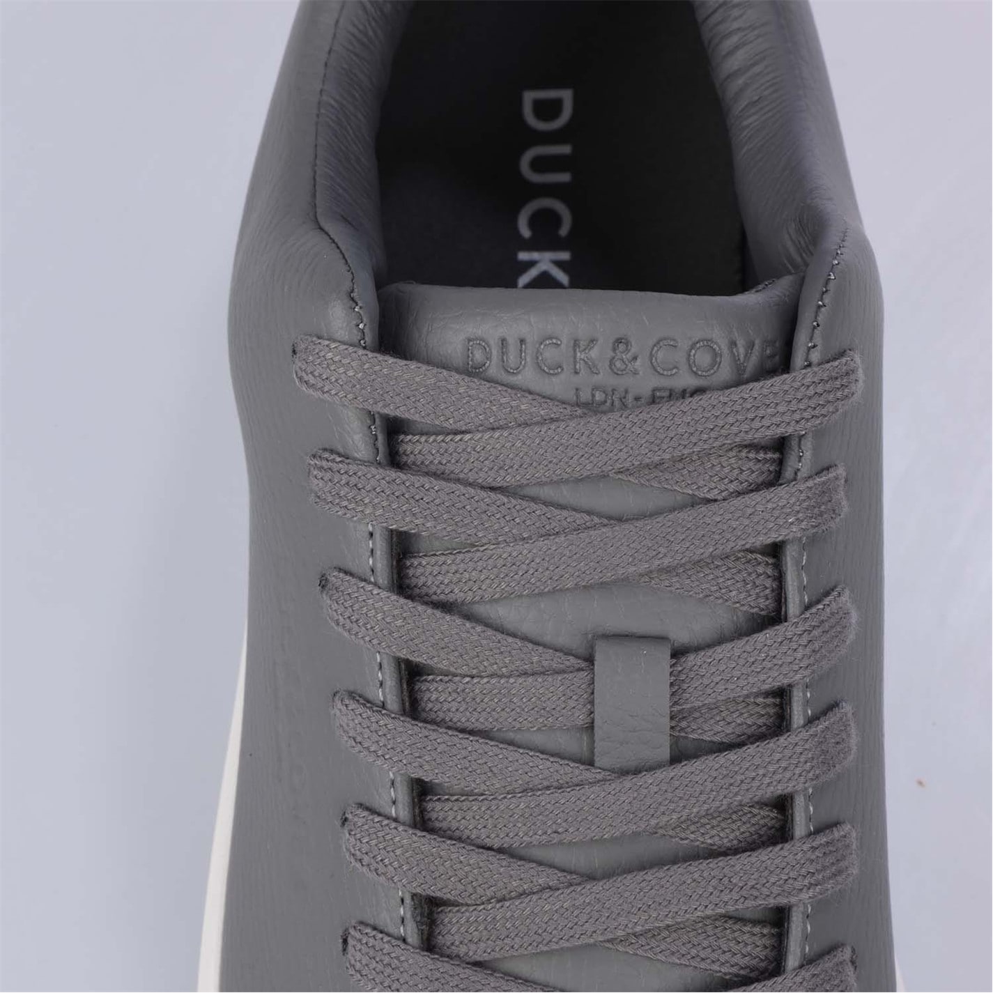 Duck and Cover Kremes Trainers - 5