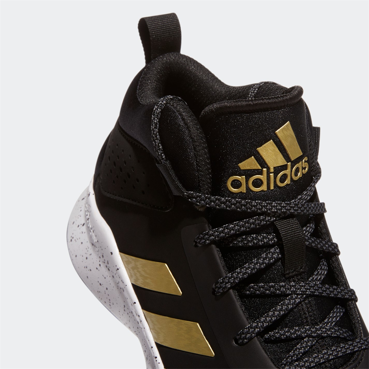 adidas Kids' Cross Em Up Wide Basketball Trainers - 6