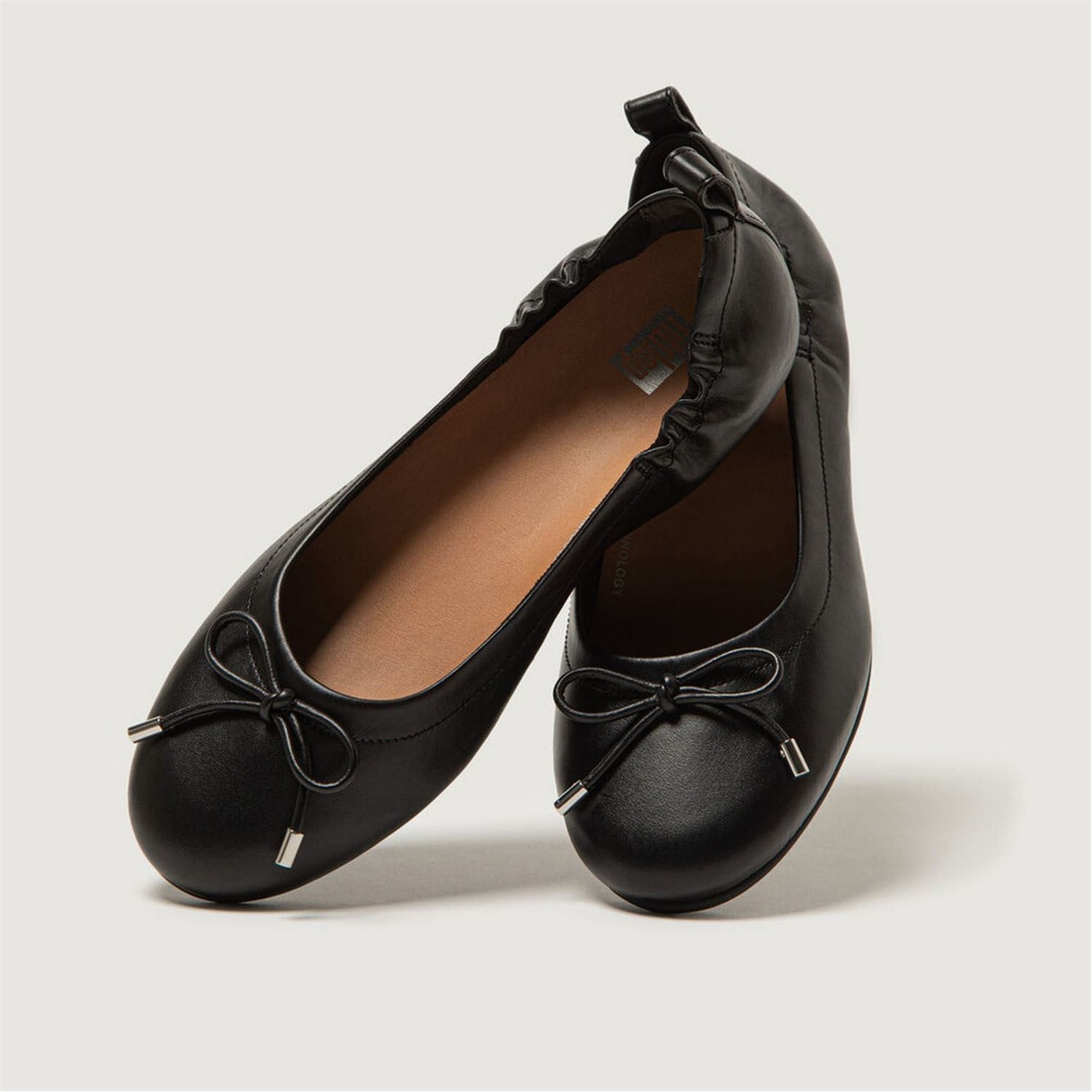 Fitflop Allegro Bow Leather Ballet Pumps - 6