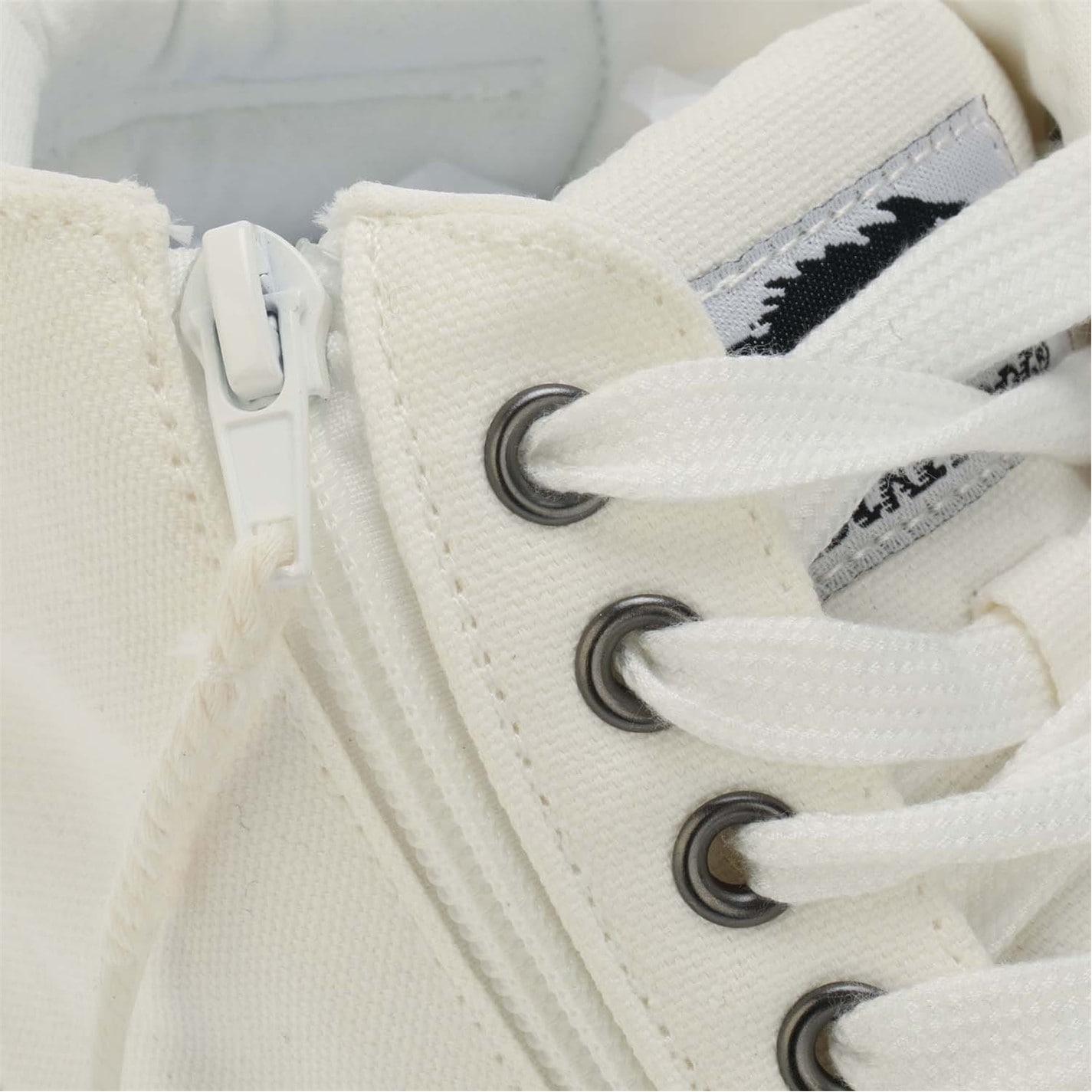 Tenisky Rocket Dog White 7230747 Jazzin Hi Canvas Pumps - 5