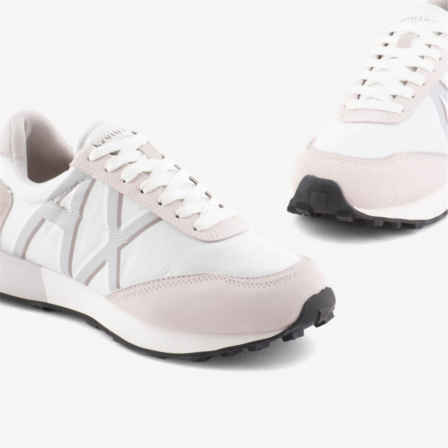 Armani Exchange Trainers - 4