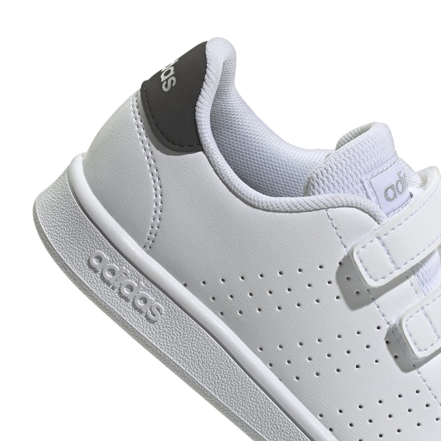 Tenisky adidas White Black 6769475 Kids Advantage Court Lifestyle Shoes - 9
