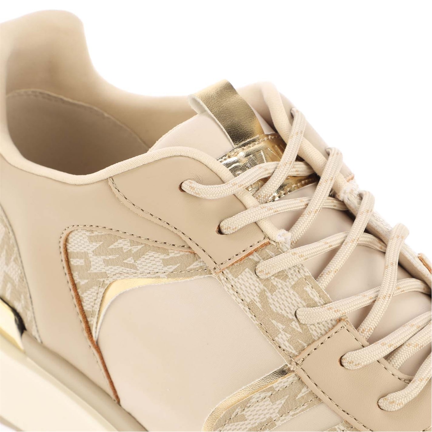 Tenisky DKNY Off White 5136983 Amity Lace Up Trainers - 3