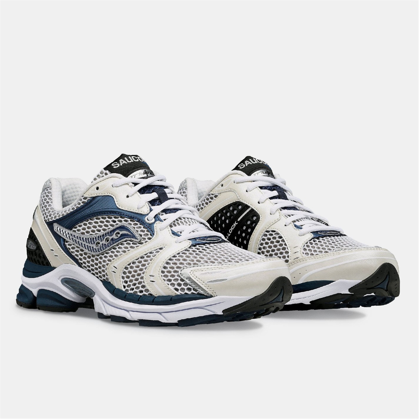 Tenisky Saucony White Navy 5768183 Progrid Triumph 4 Running Shoe - 2