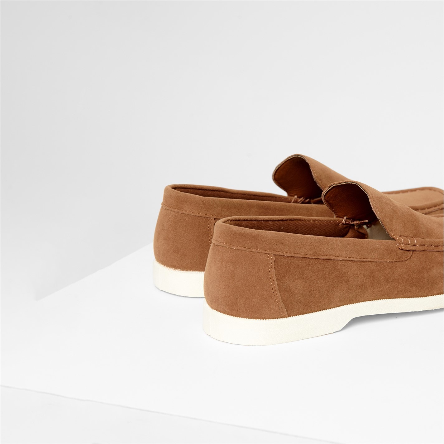 Boty Threadbare Tan 4863242 Faux Suede Slip On Loafers - 3