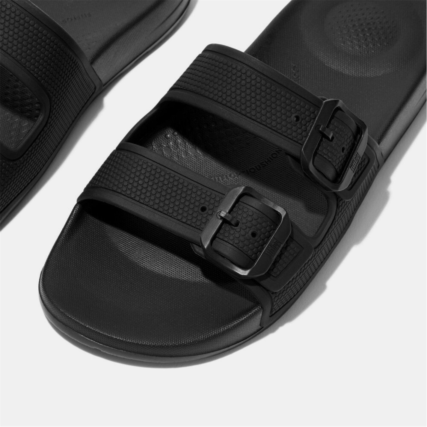 Fitflop Black 3878640 iQushion Two-Bar Buckle Sliders - 4