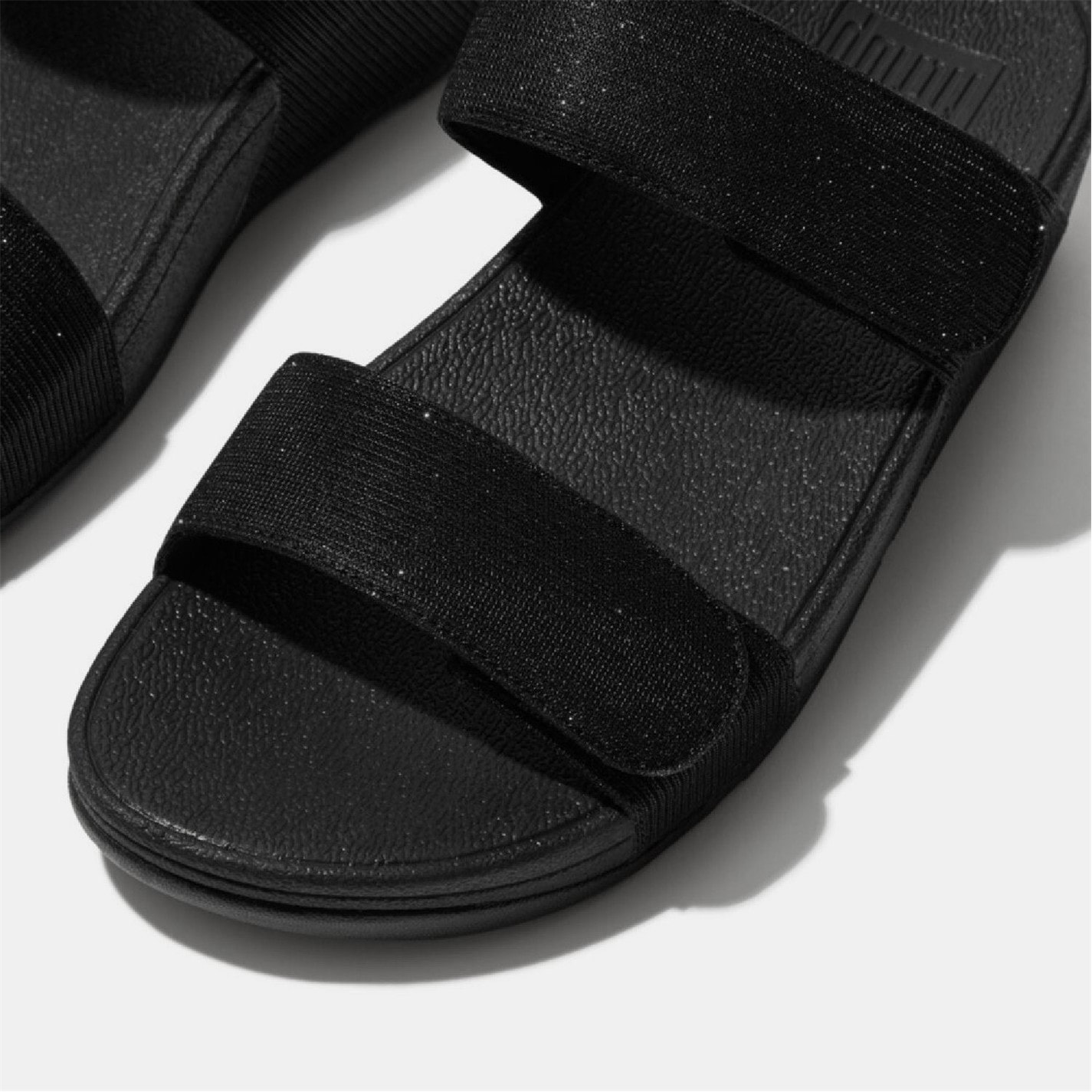 Topánky Toms Black 8967854 Lulu Adjustable Shimmerlux Sliders - 5