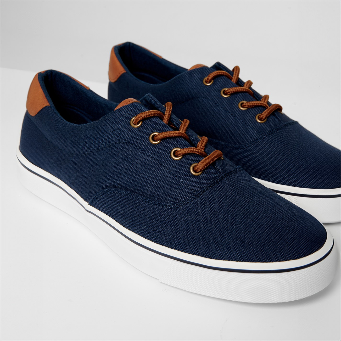 Tenisky Threadbare Navy 3990482 Men's Lace-Up Canvas Low-Top Trainers - 2