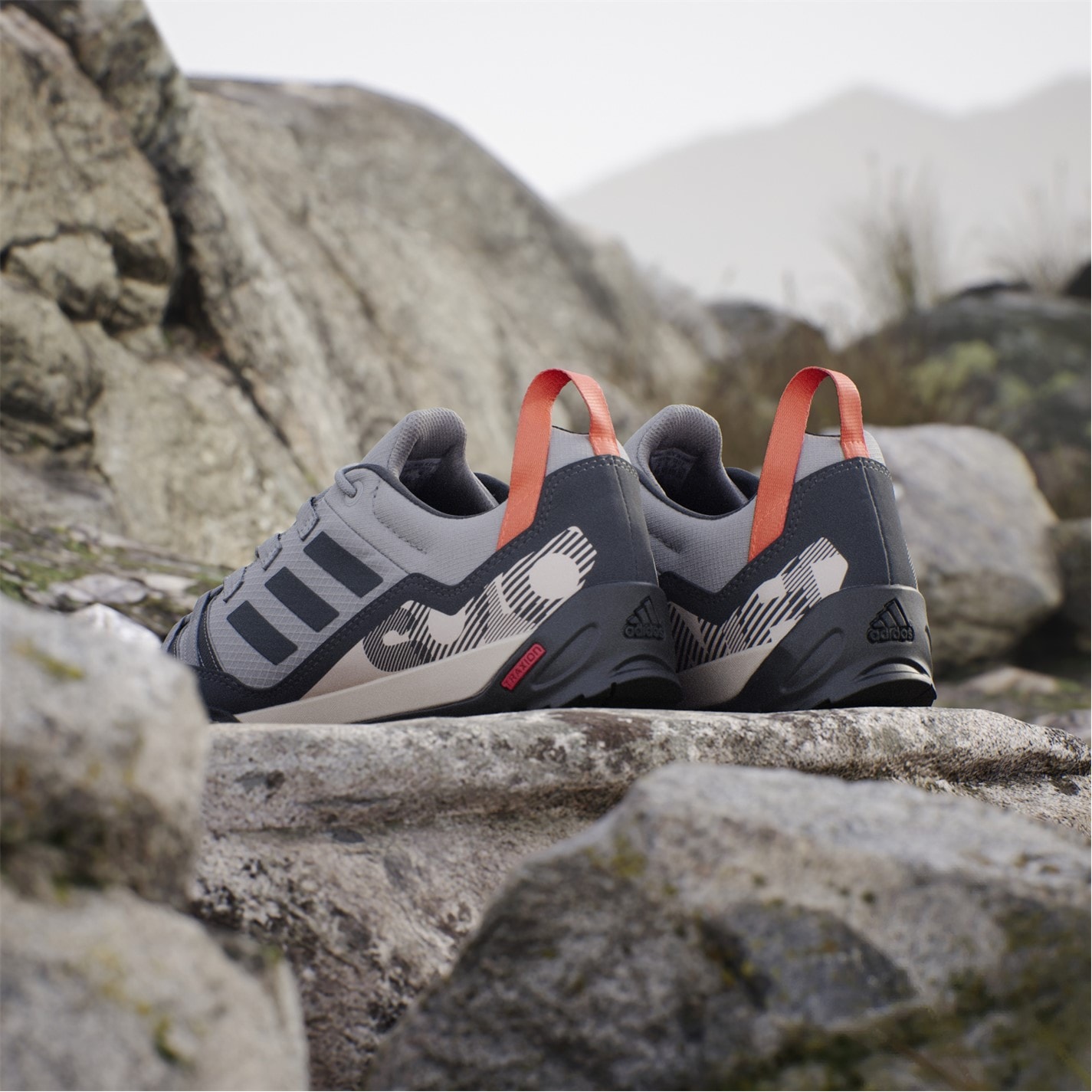 Tenisky adidas Grey 9155593 Terrex Swift Solo 2.0 Hiking Shoes - 13
