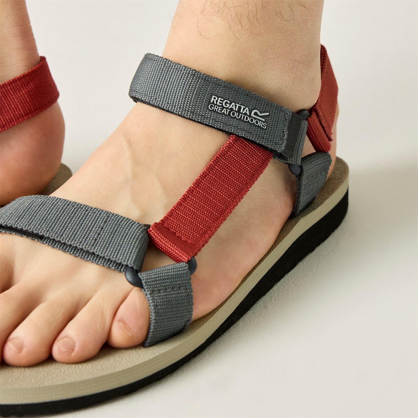 Nohavice Regatta DkStorm 900434 Mens Vendeavour Sandals - 4