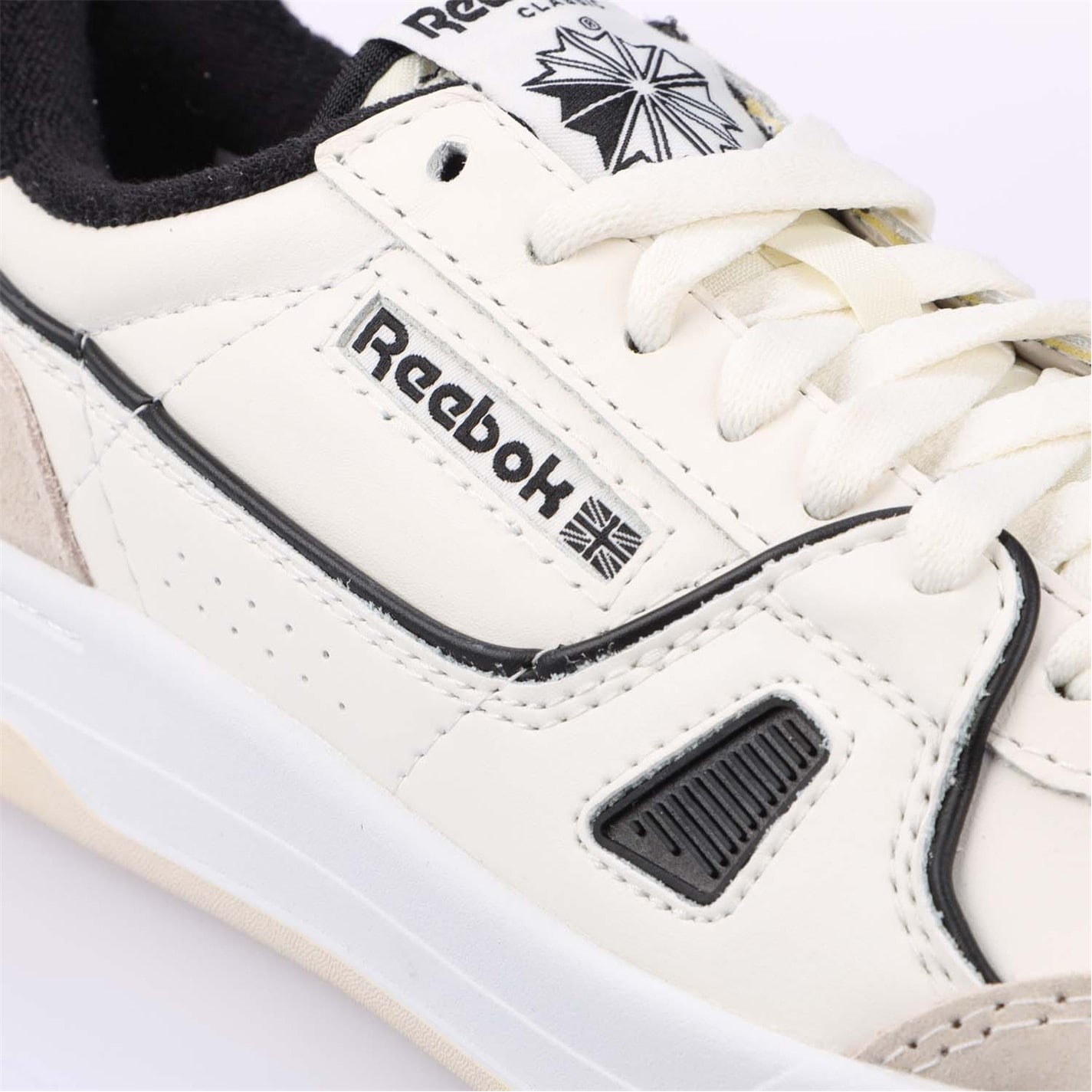 Tenisky Reebok White 6487318 LT Court Trainers - 6