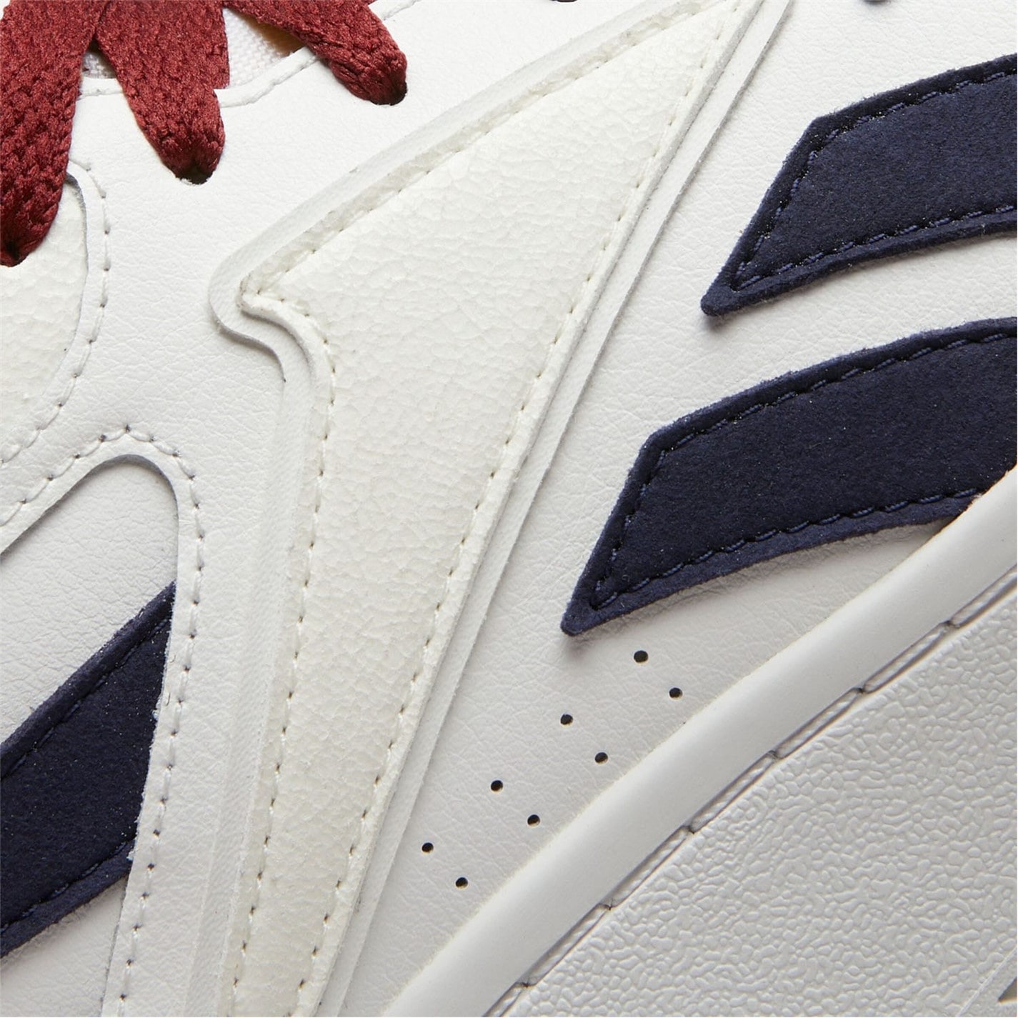 Tenisky Reebok White Navy 3471593 ATR Chill Basketball Shoes - 5