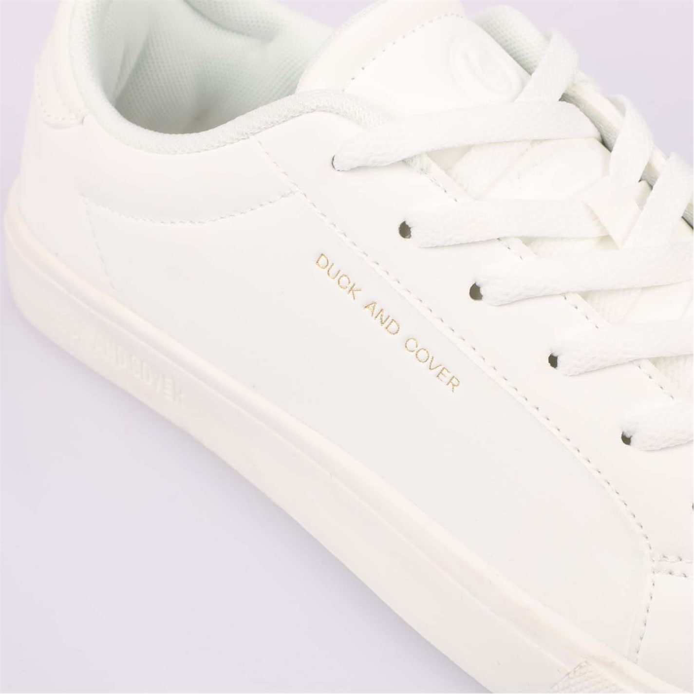 Tenisky Duck and Cover White 8278324 Claspar Trainers - 5
