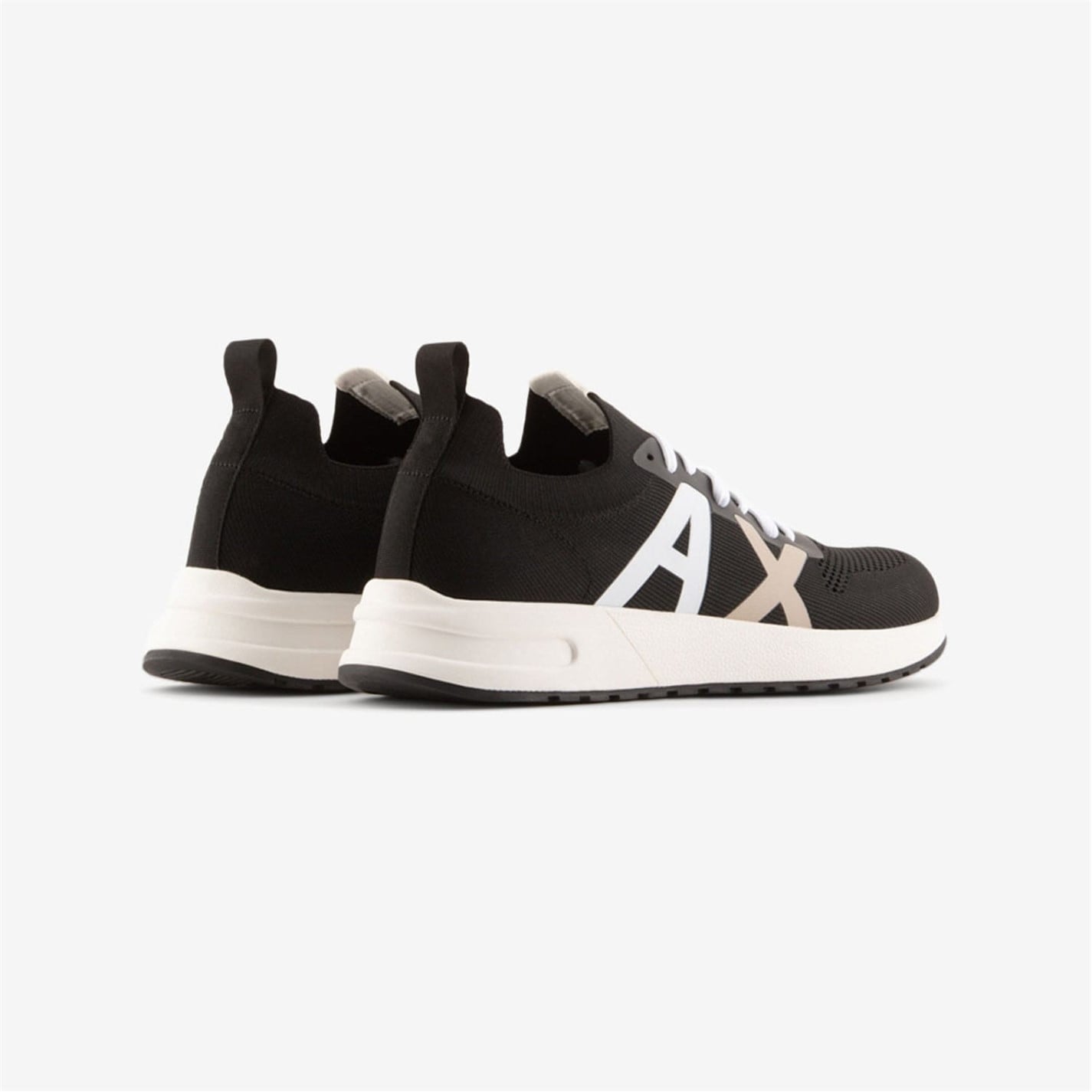Tenisky Armani Exchange Black-White 8010824 Trainers - 3