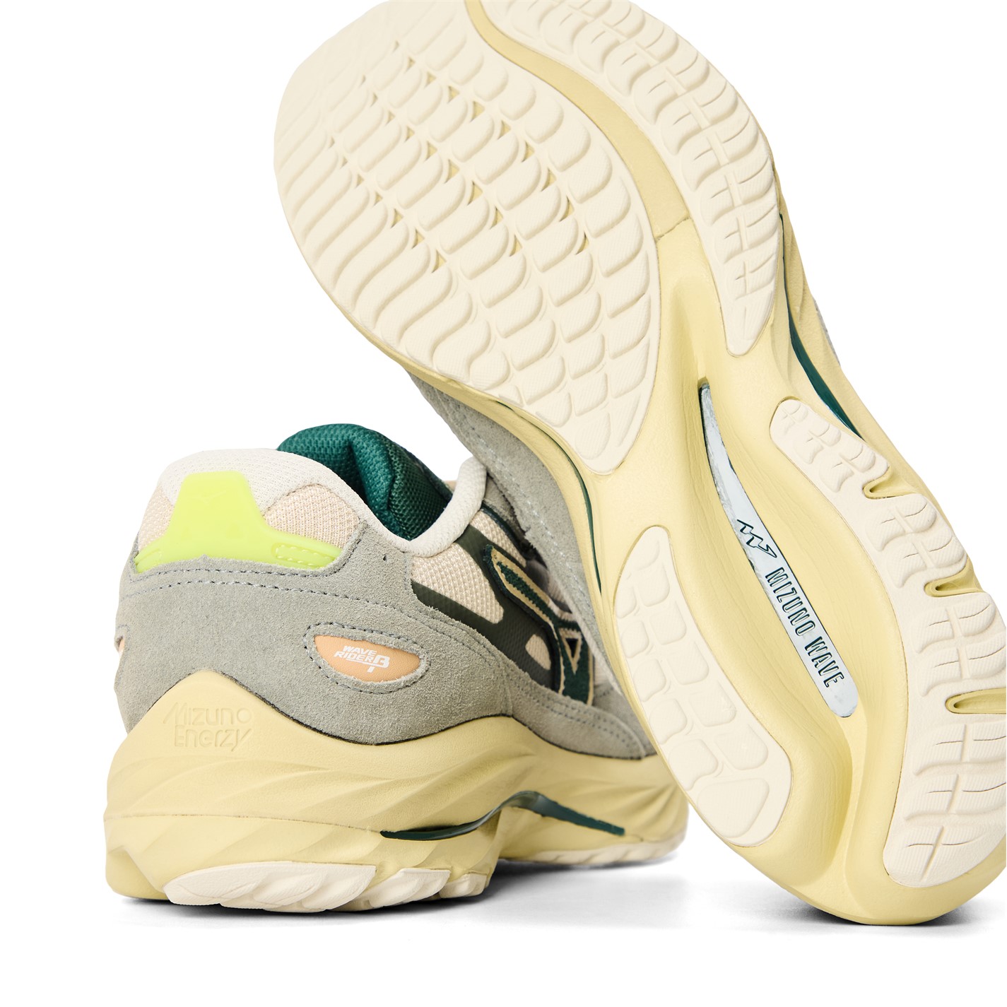 Tenisky Mizuno White Green 2712271 Wave Rider Beta Trainers - 5