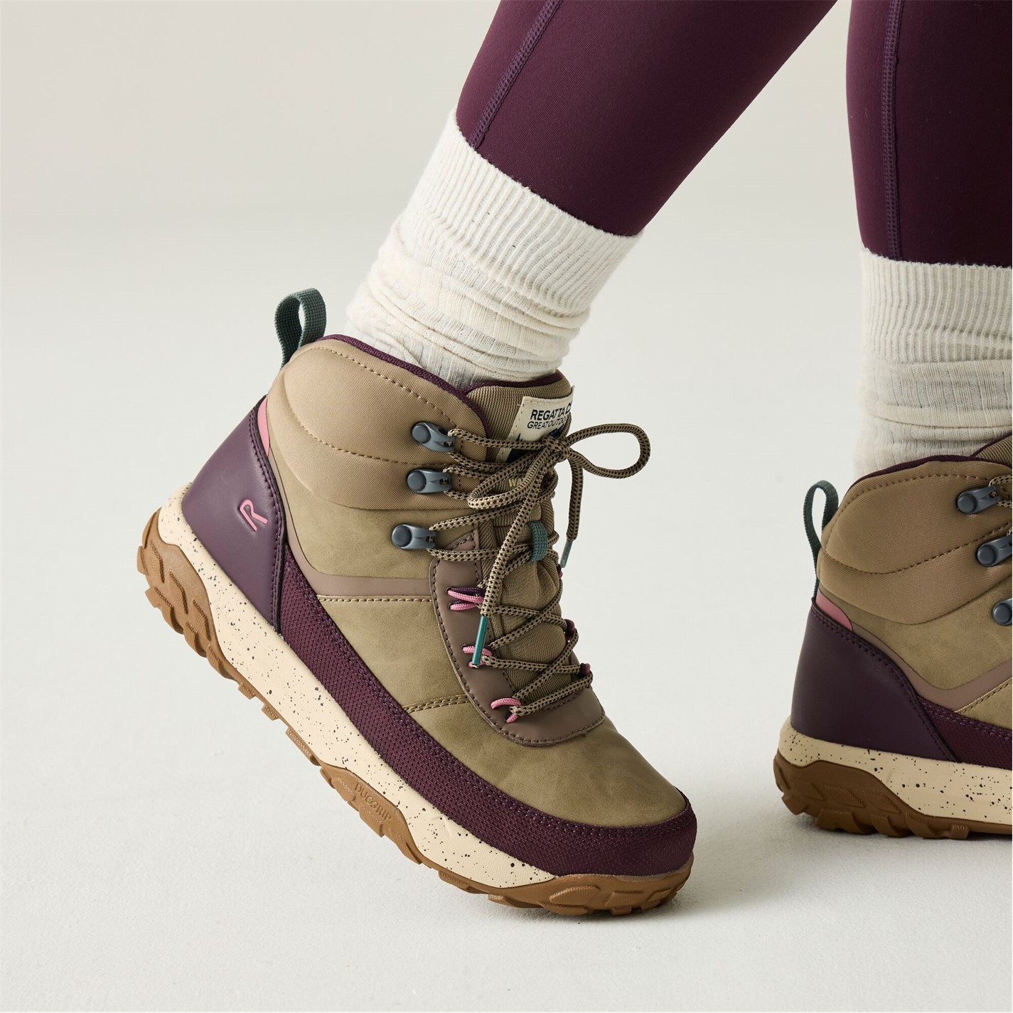 Boty Regatta Fig Purple 8382464 Women's Shayford ISOTEX Waterproof Synthetic Leather Waterproof Hiking Boots - 1