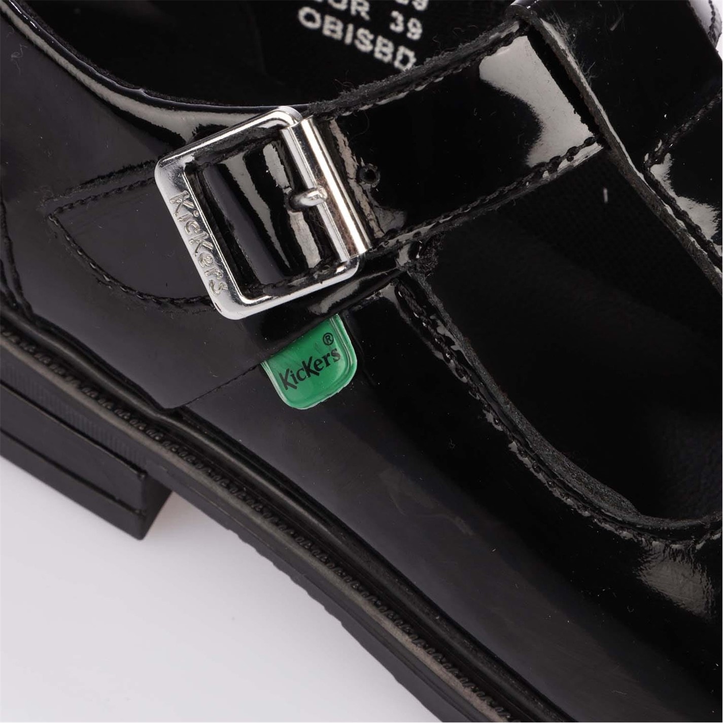 Tenisky Kickers Black 126725 Lach T-Bar Patent Shoe - 5