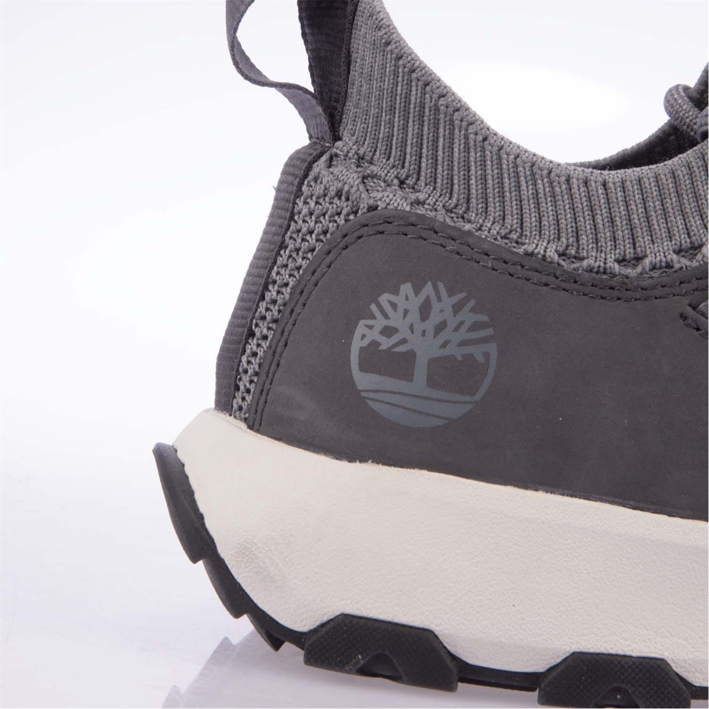 Tenisky Timberland Grey 145499 Winsor Trail Low Lace Up Sneaker Me Low-Top Trainers Mens - 6