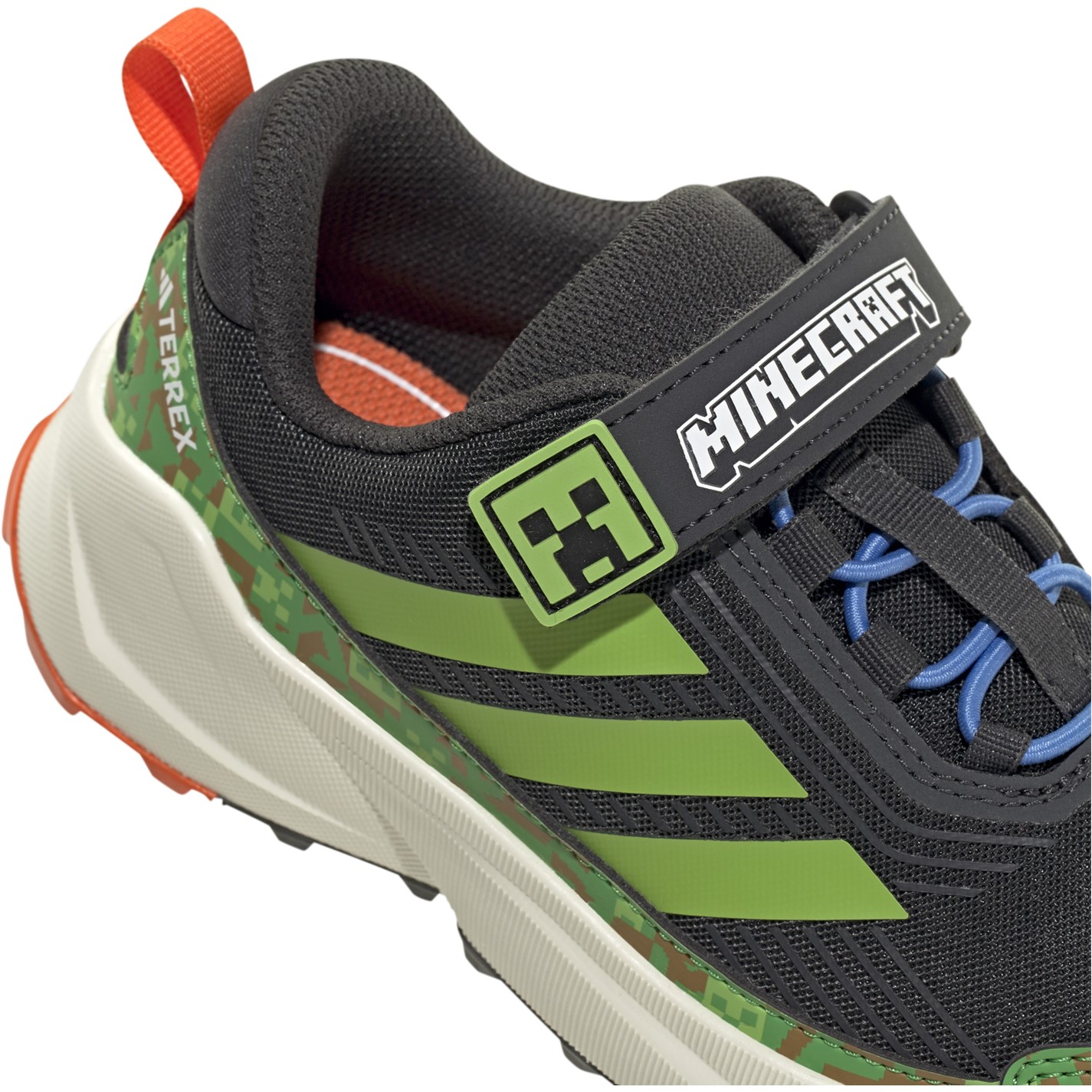 adidas Carbon 238512 Kids' Hiking Shoes - 7