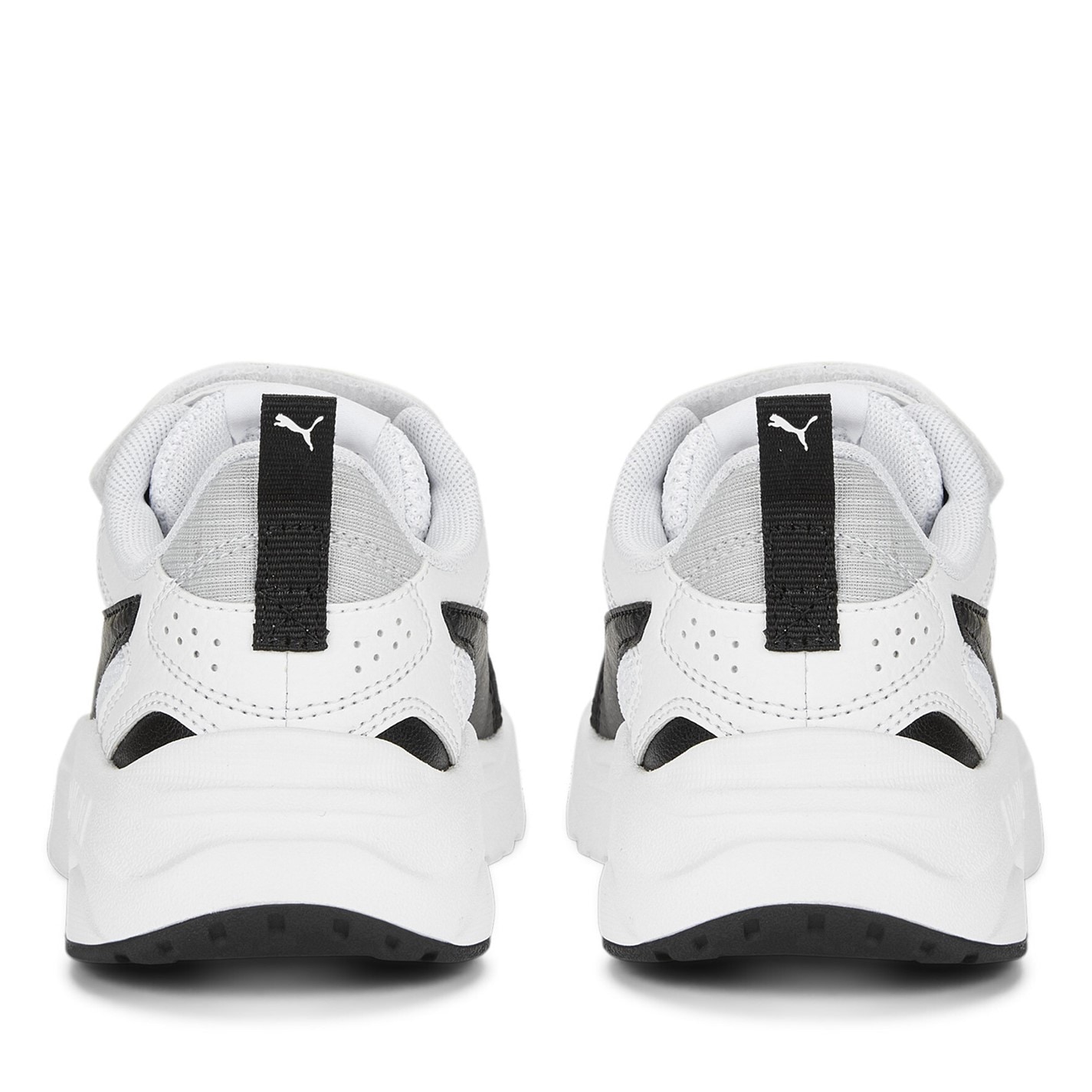 Boty Puma WhtBlkCoolLtGry 689653 Unisex Kids' Trinity Lite Ac+ Low-Top Trainers - 5