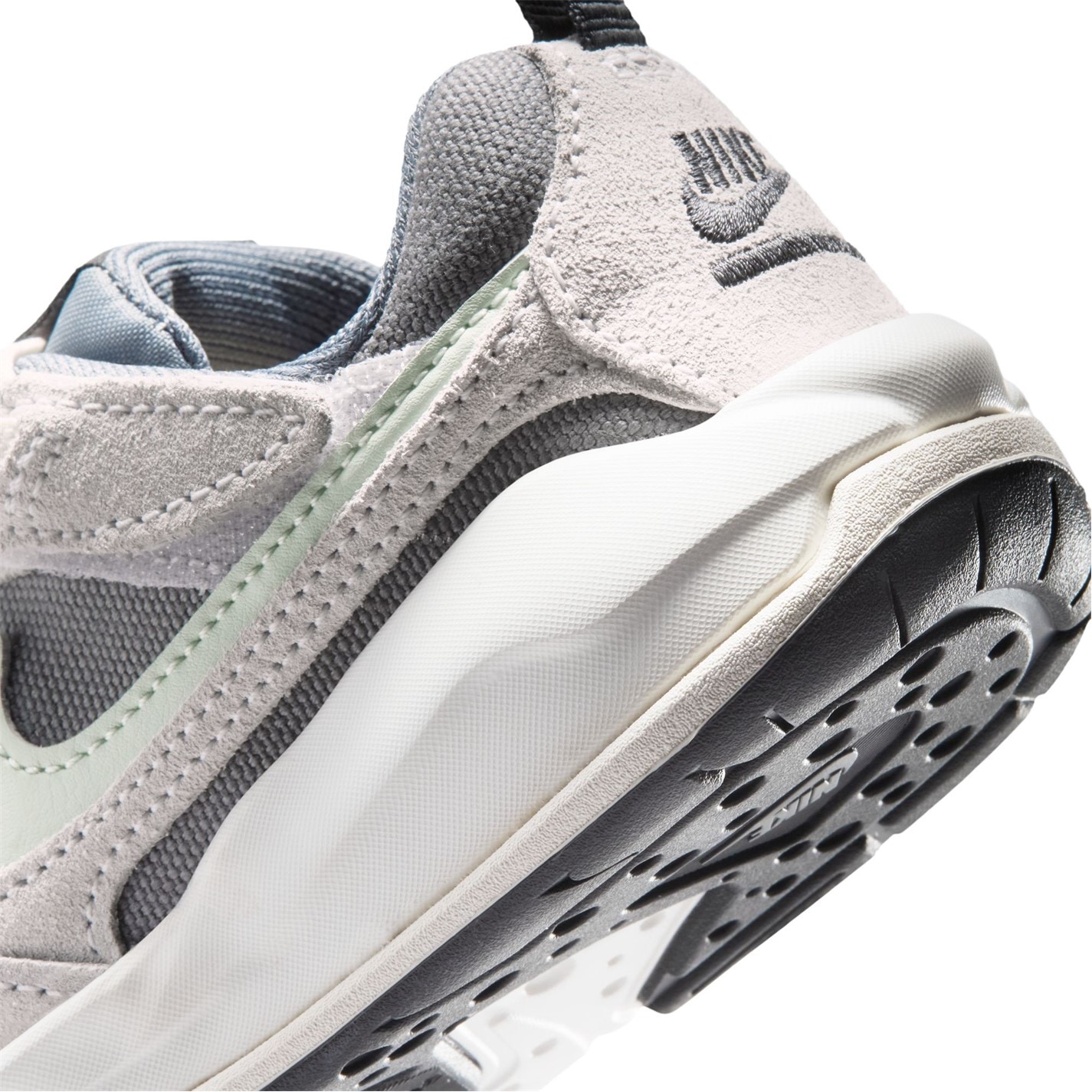 Tenisky Air Jordan Cool Grey 7289568 Kids' Basketball Trainers - 8