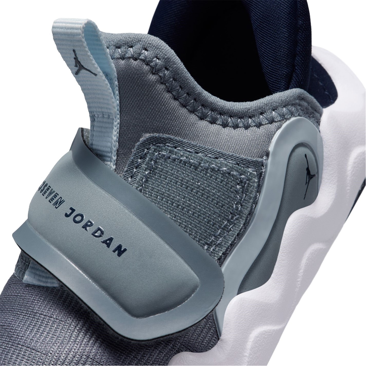 Tenisky Air Jordan Cool Grey 123867 Kids' Basketball Trainers - 7