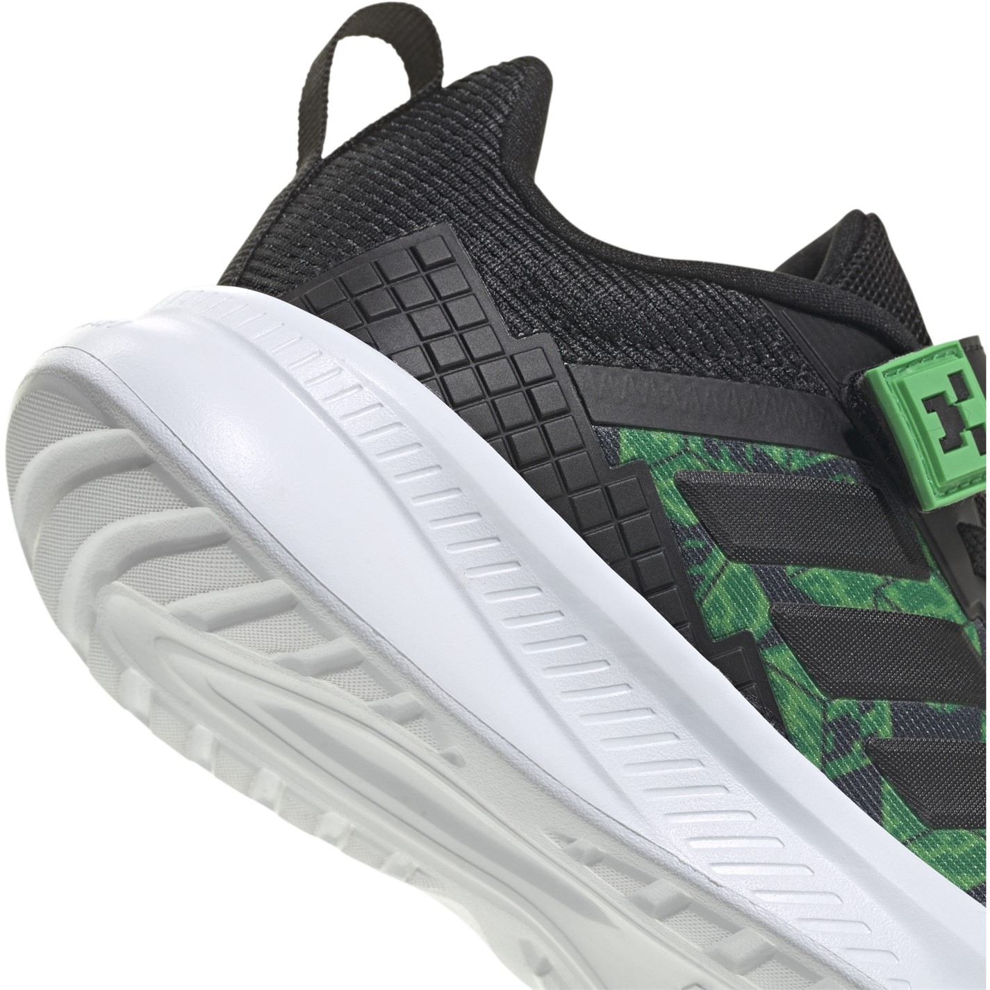 Tenisky adidas Black 1184769 Kids' Low-Top Trainers - 7