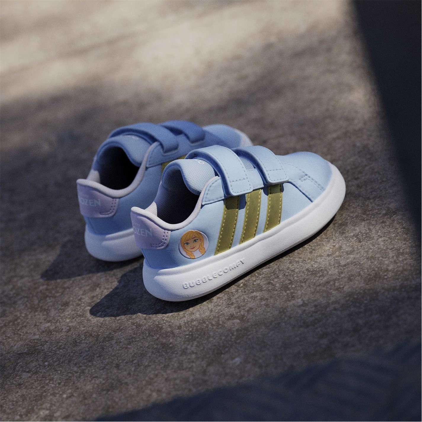 Tenisky adidas Blue 7404741 Kids' Grand C Anna Low-Top Trainers - 13