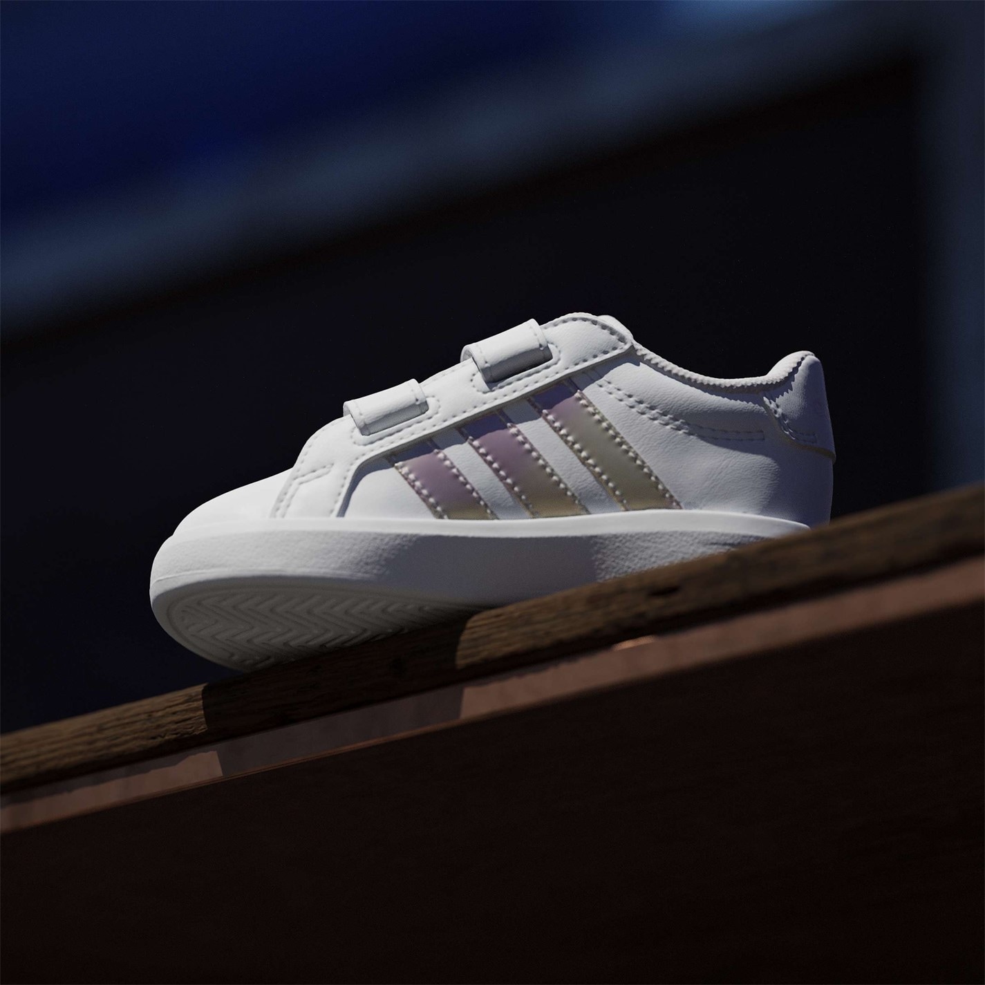 Tenisky adidas Wht 438051 Kids' Low-Top Trainers - 14