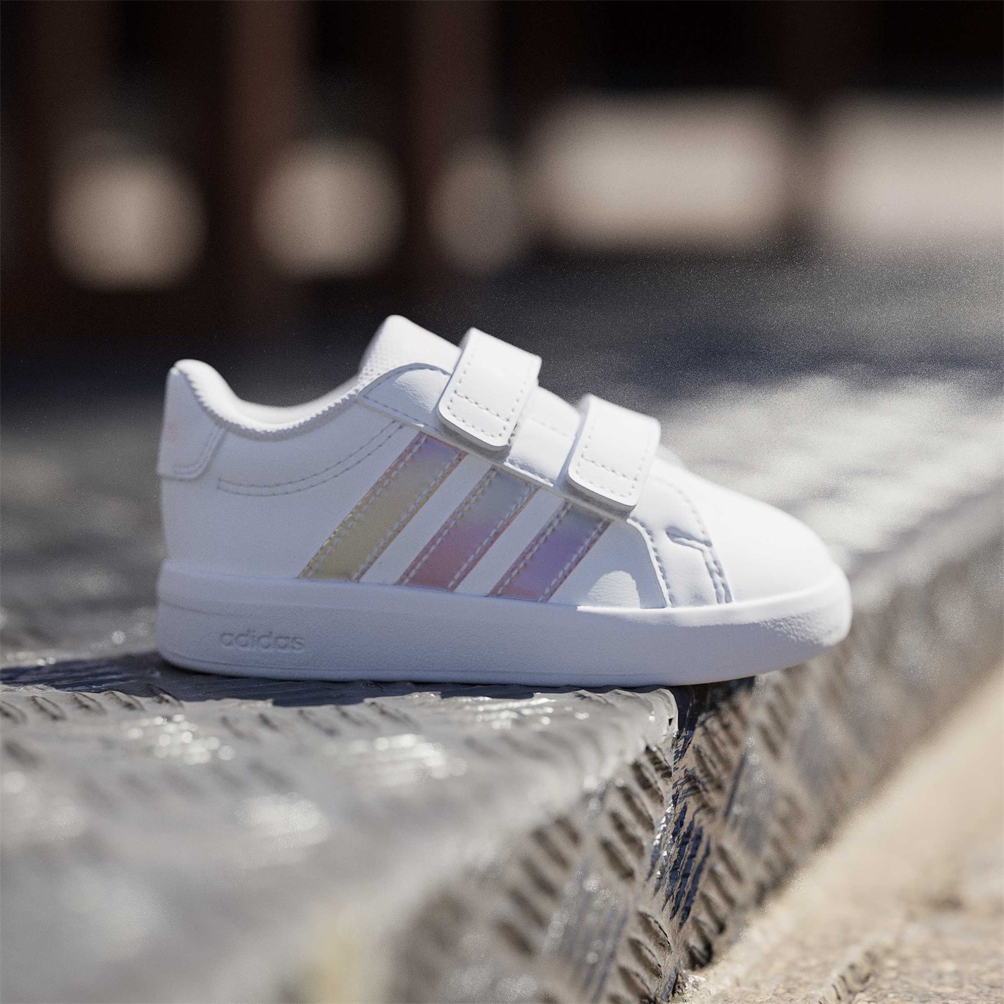 Tenisky adidas Wht 438051 Kids' Low-Top Trainers - 10