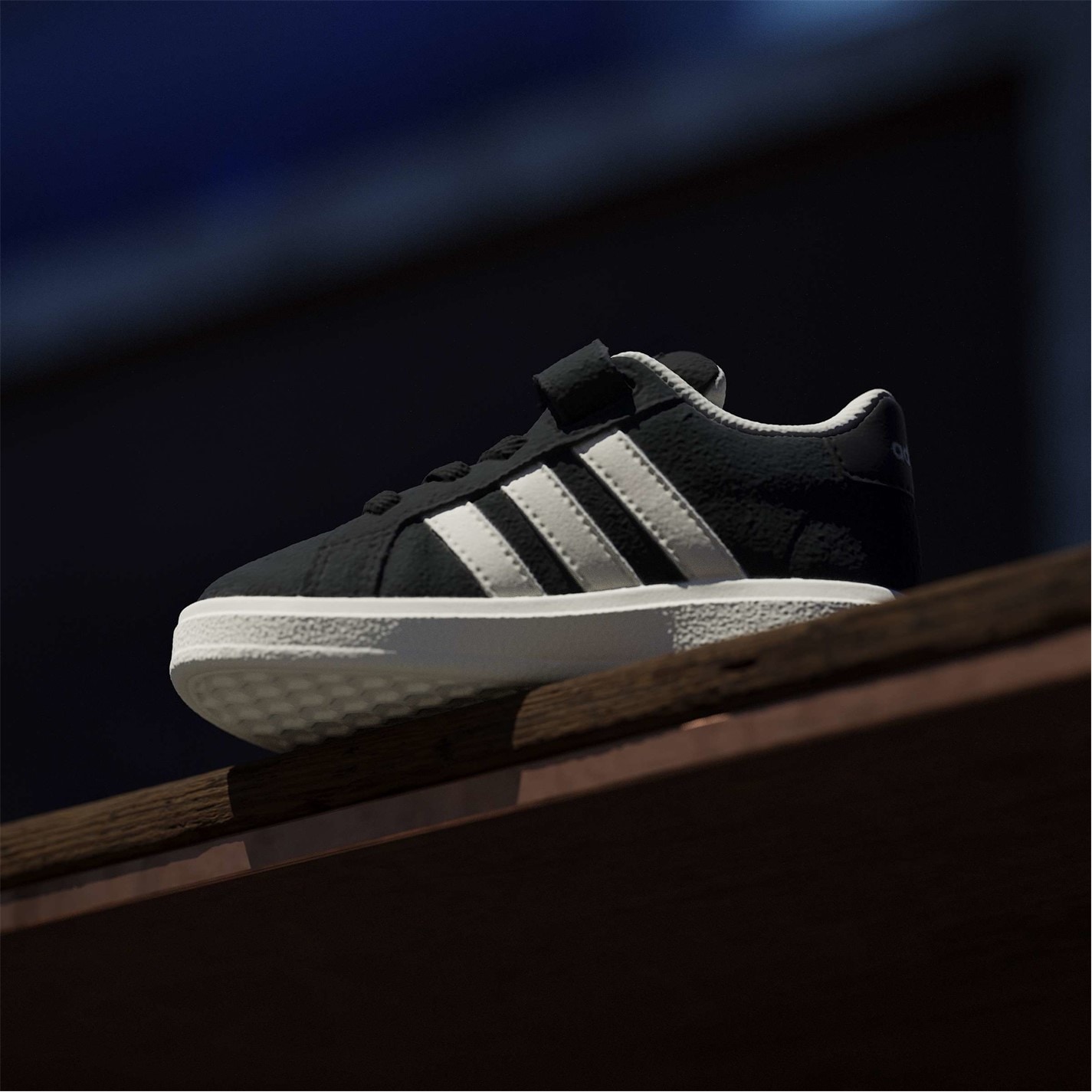 Tenisky adidas Black 5366442 Kids' Low-Top Trainers - 14