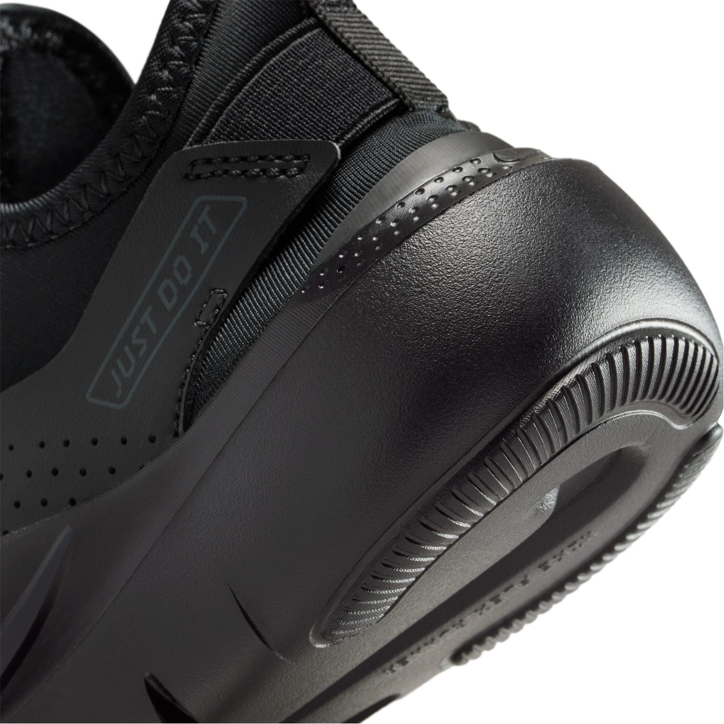 Tenisky Nike Triple Black 247123 Flex Runner 4 Shoes Childrens - 8