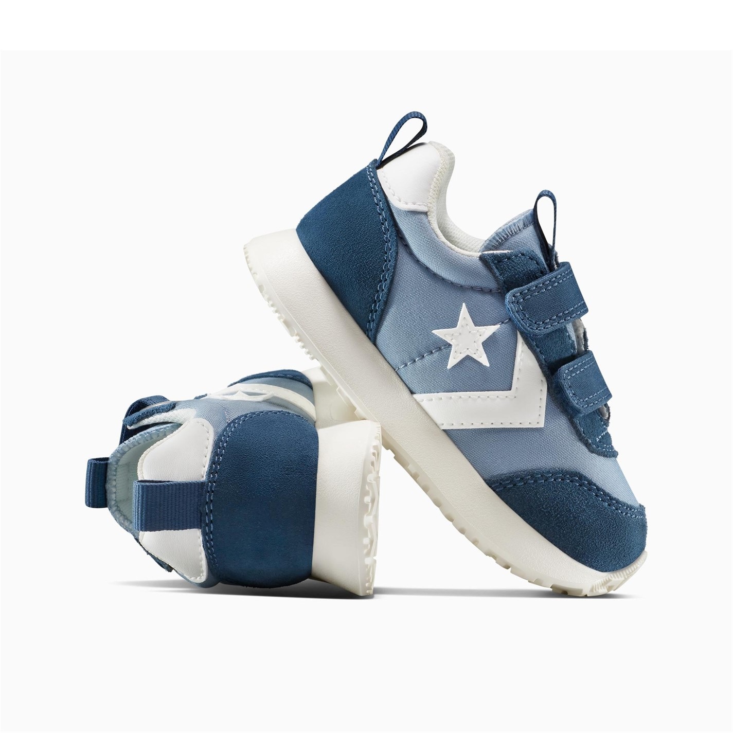 Tenisky Converse 469-Yeti Brea 6811111 Unisex Kids' Omega Trainer EA Low-Top Trainers - 5