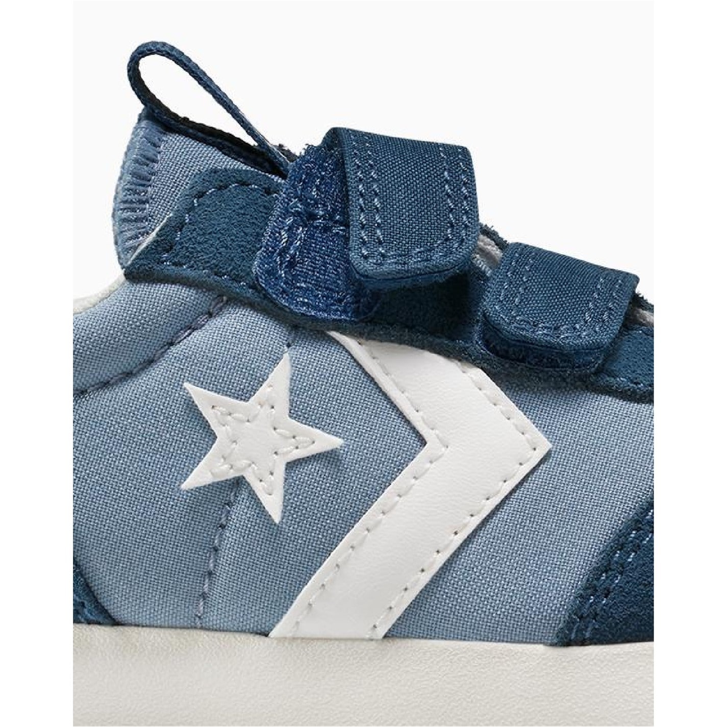 Tenisky Converse 469-Yeti Brea 6811111 Unisex Kids' Omega Trainer EA Low-Top Trainers - 7