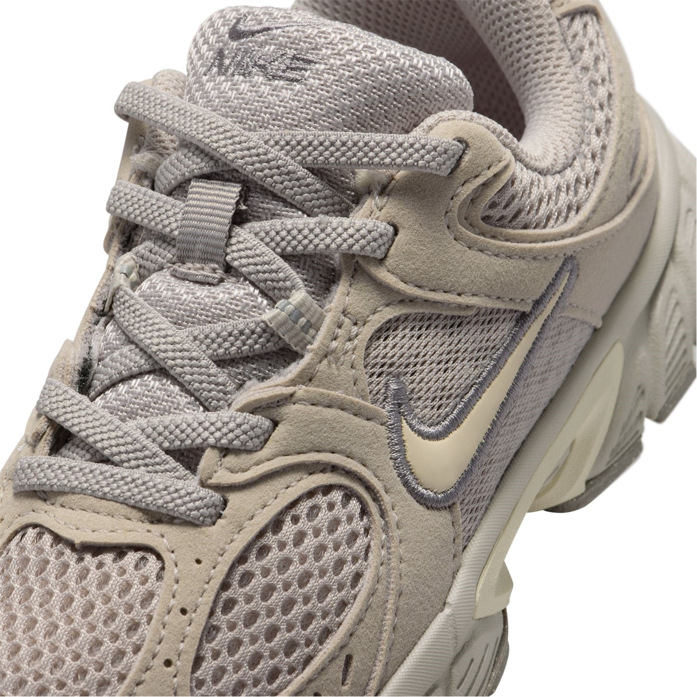 Tenisky Nike Moon 6233886 Kids' Trainers - 7