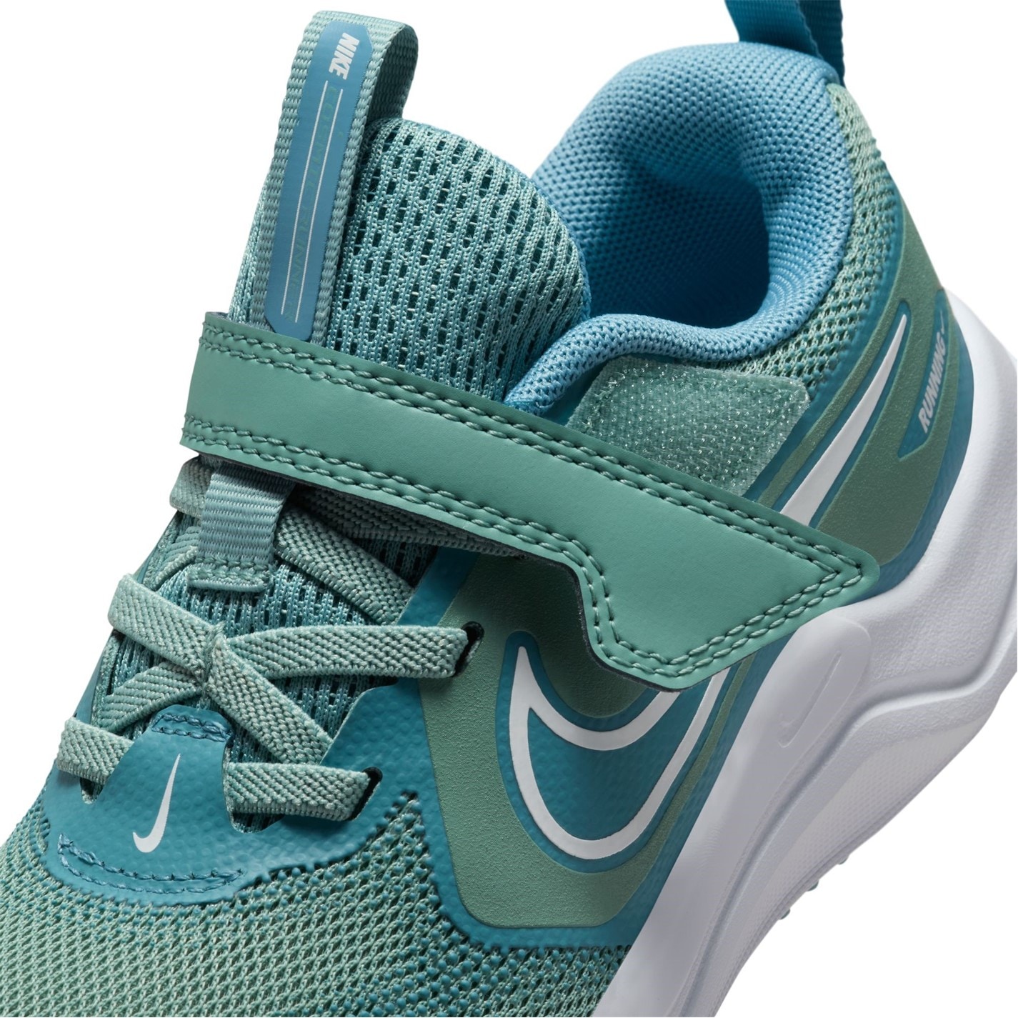 Tenisky Nike Cannon Turq 2606181 Cosmic Runners Childrens - 7