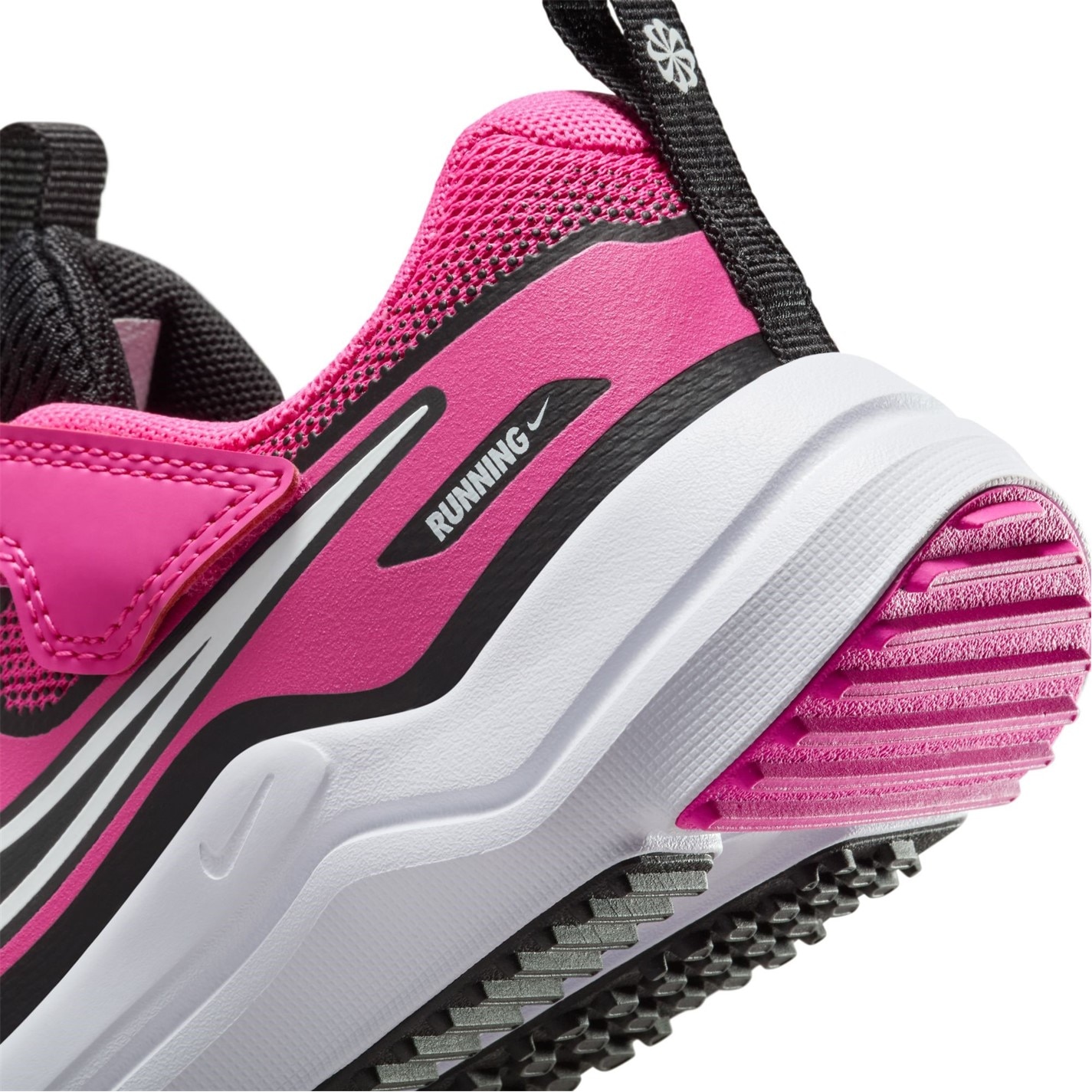 Tenisky Nike Pink 7300312 Cosmic Runners Childrens - 8