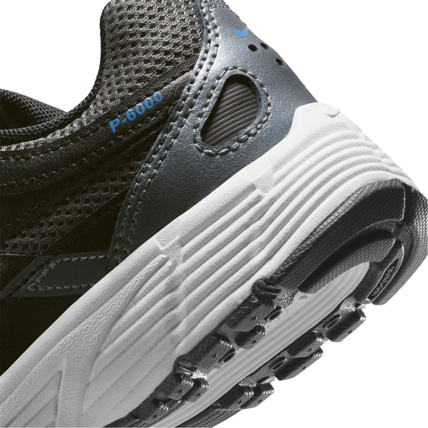 Tenisky Nike Smoke Grey 9887074 P6000 Kids Trainers - 8
