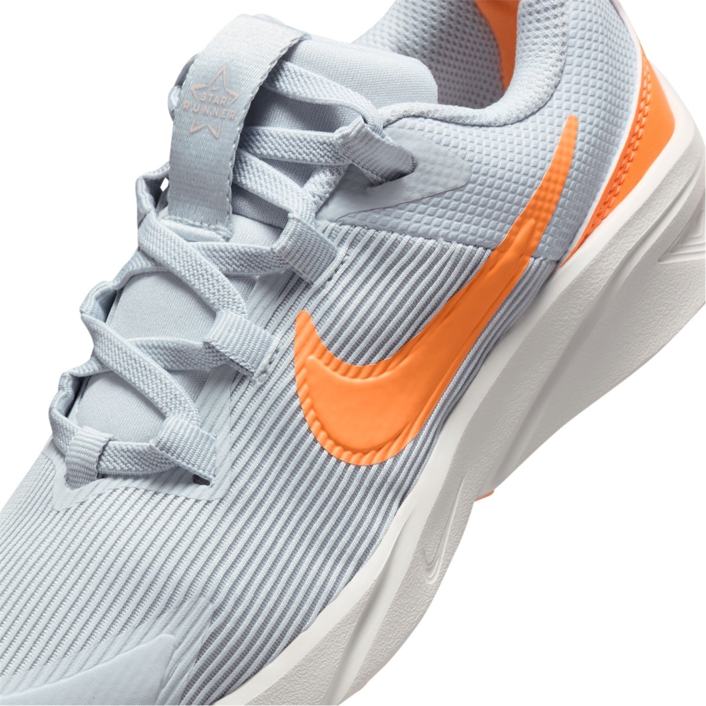 Tenisky Nike Grey 1000061 Star Runner 4 Little Kids Shoes - 7