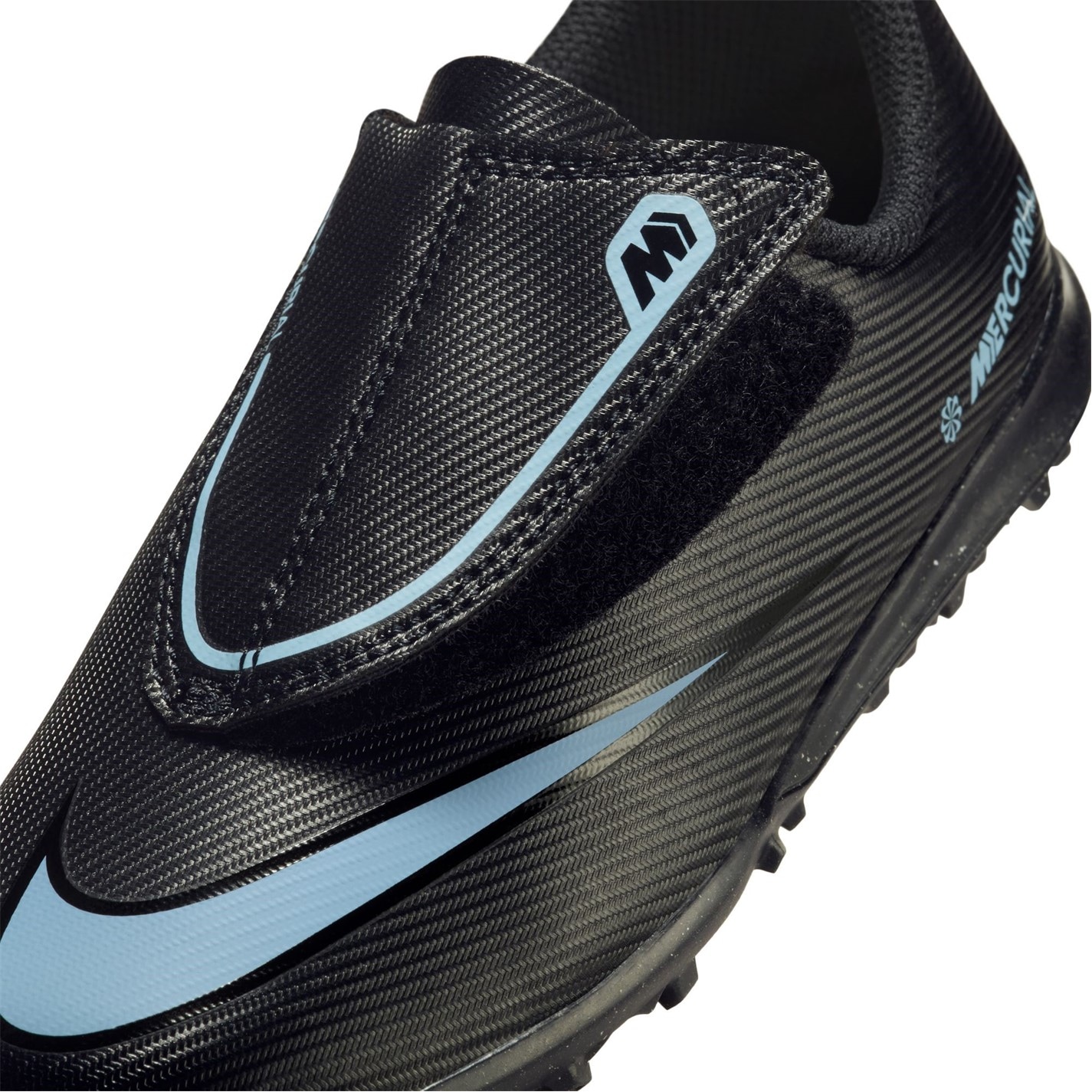 Nike Mercurial Vapour 16 Club Childrens Astro Turf Football Boots - 7