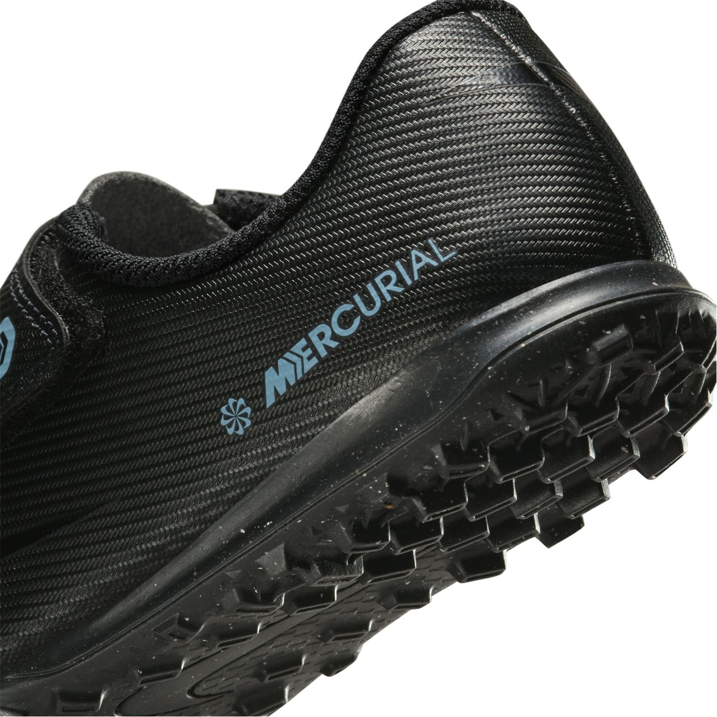 Nike Mercurial Vapour 16 Club Childrens Astro Turf Football Boots - 8