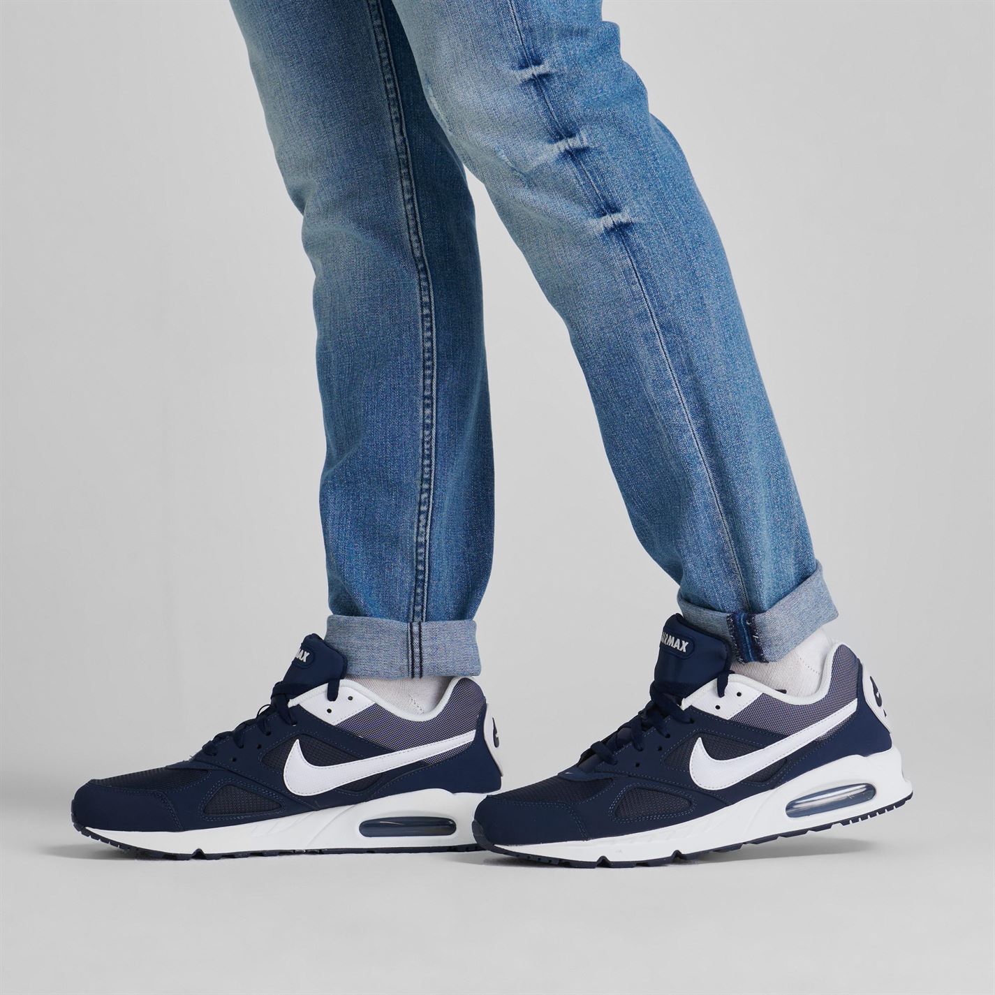 Nike Air Max IVO Trainers - 2