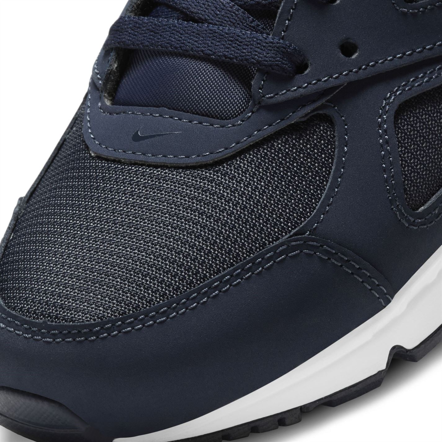 Nike Air Max IVO Trainers - 8