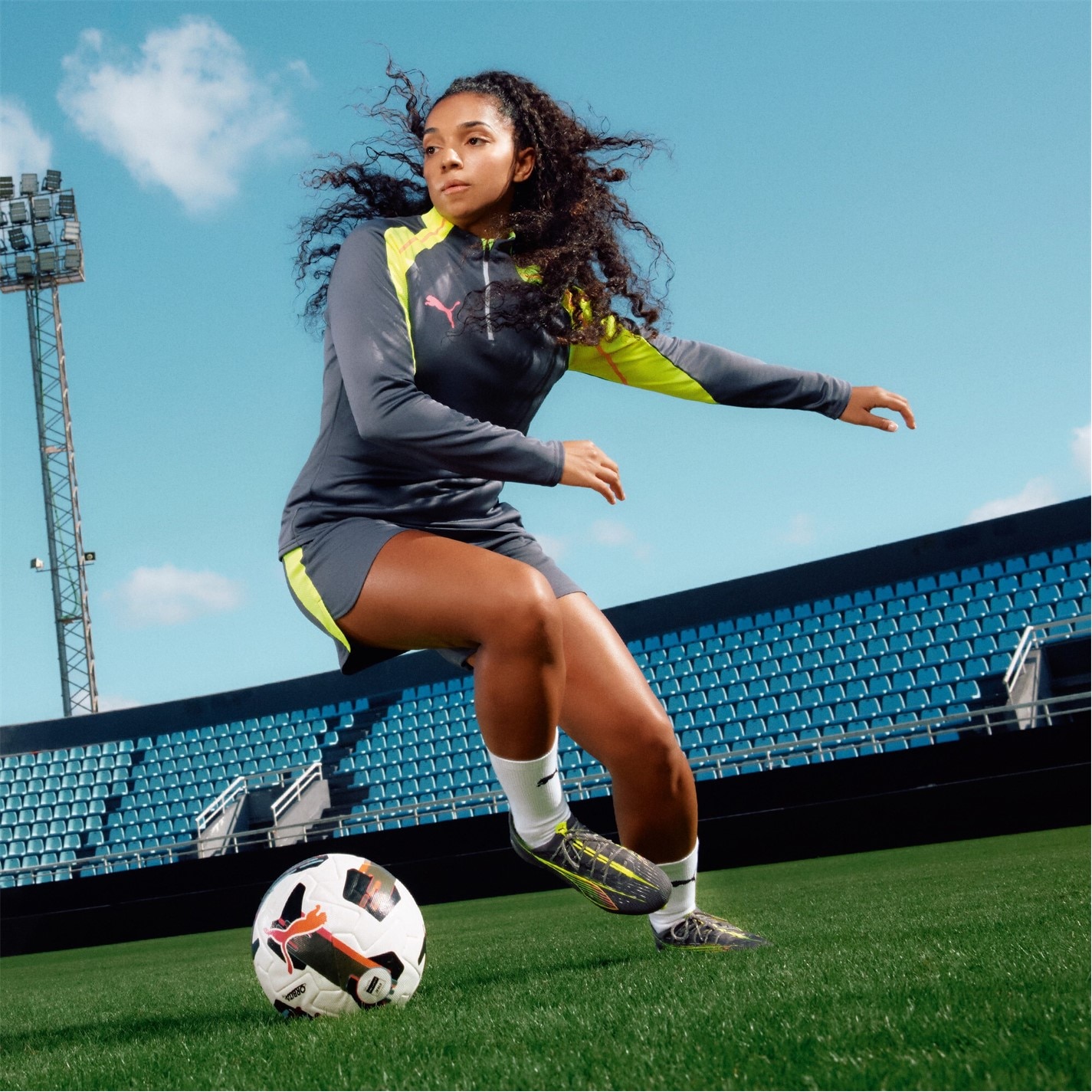 Puma Ultra 5 Ultimate Womens Firm Ground Football Boots - 7