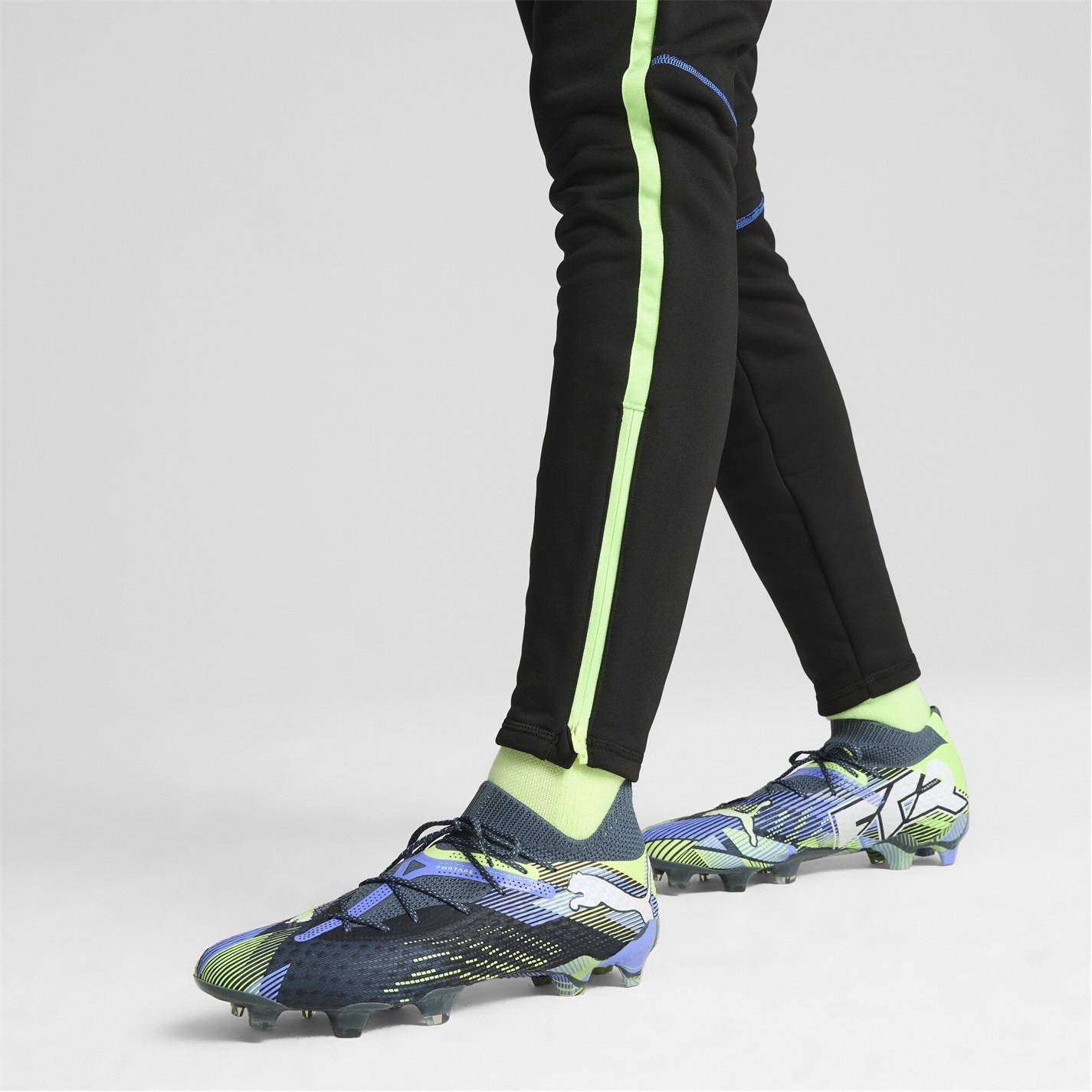 Puma Future 7 Ultimate Womens Firm Ground Football Boots - 7