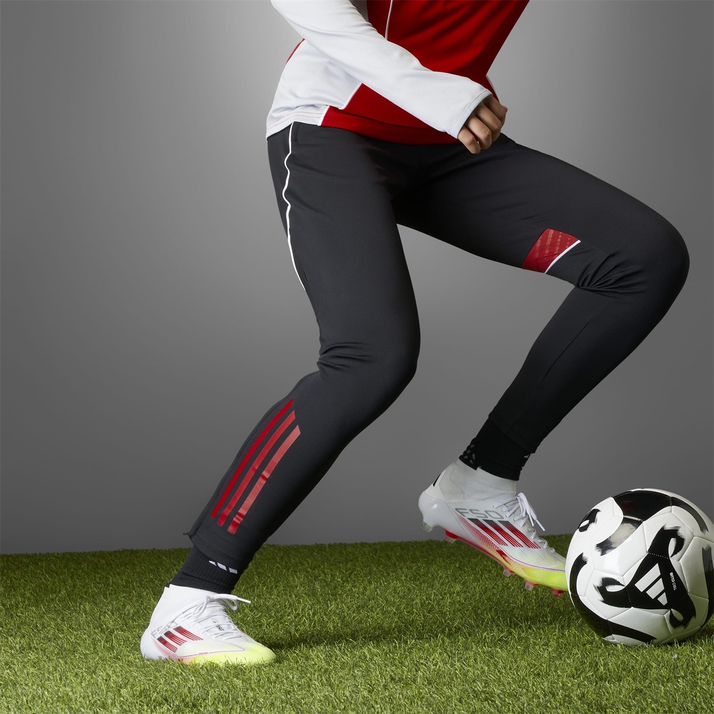 adidas F50 Elite Mid-Cut Womens Firm Ground Football Boots - 15