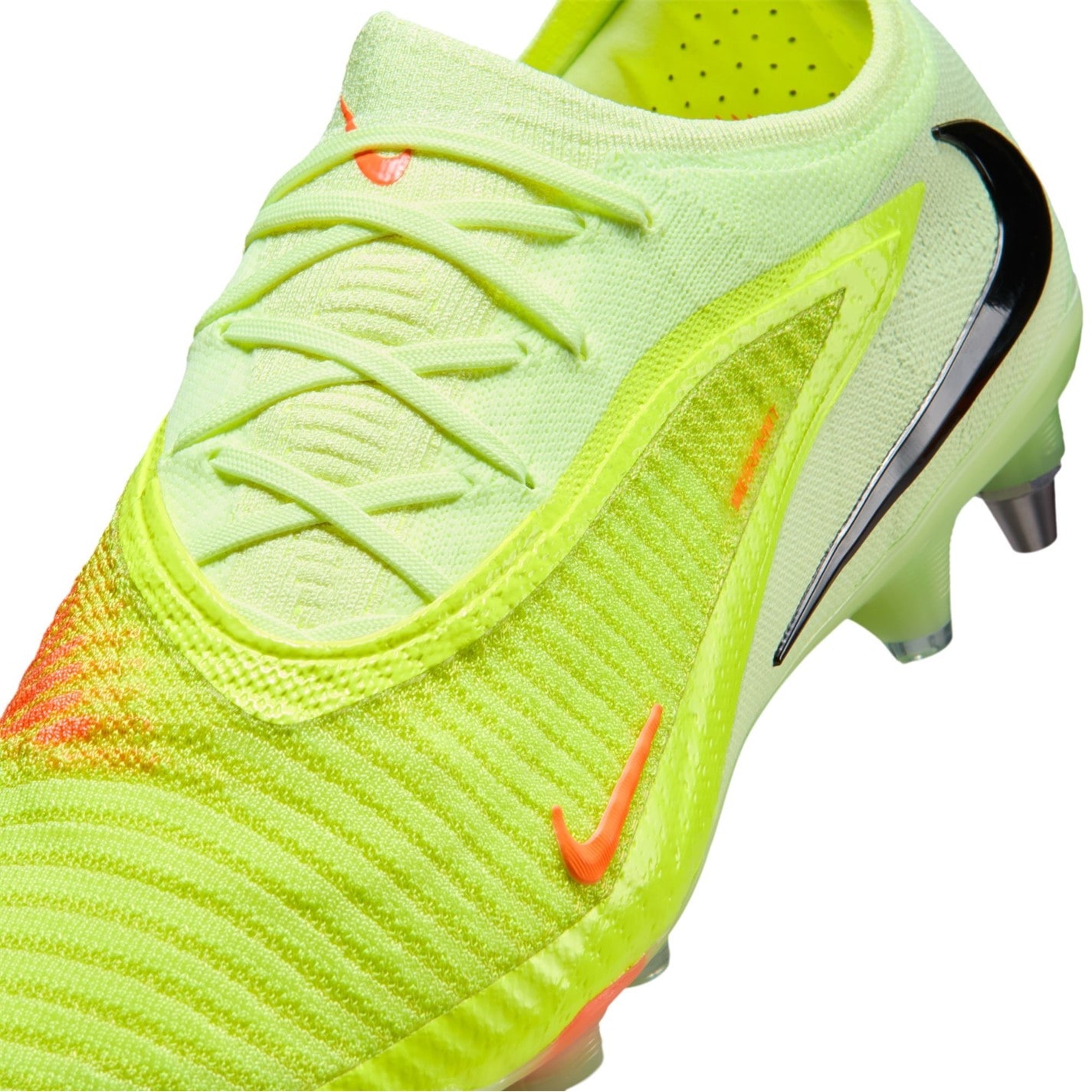 Nike Phantom 6 Low Elite Adults Soft Ground Football Boots - 7