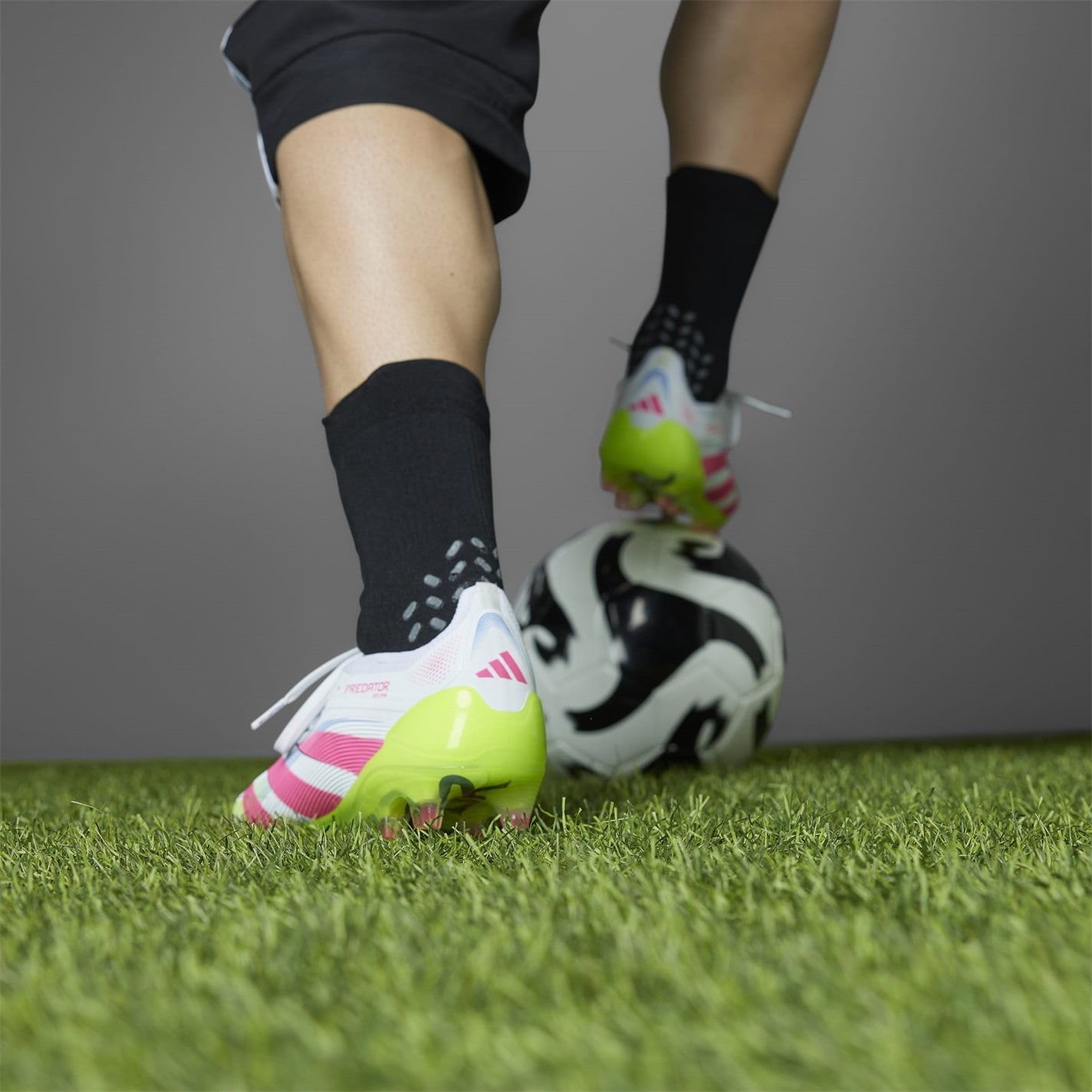 adidas Predator Elite Firm Ground Football Boots - 16