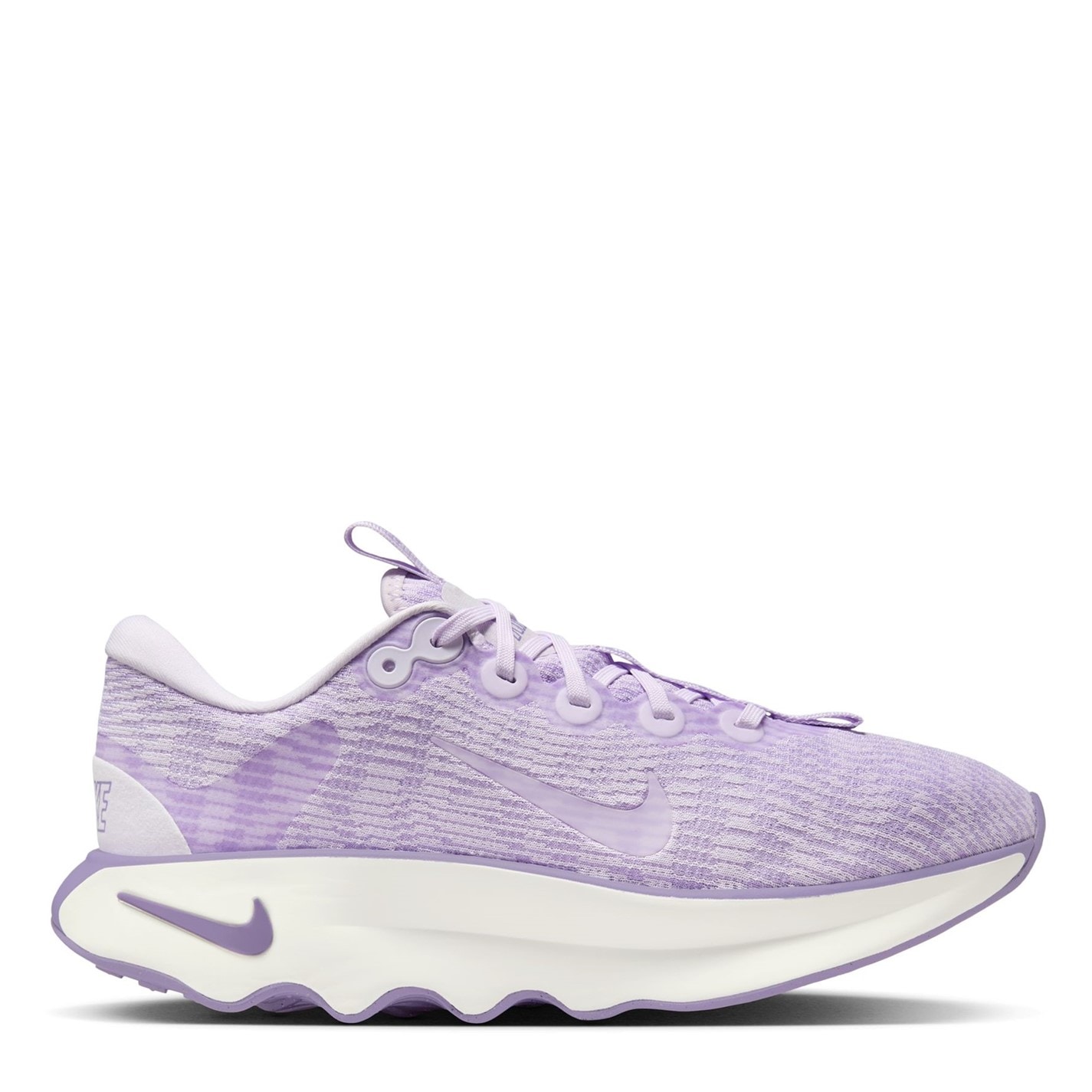 Tenisky Nike Barely Grape 8825628